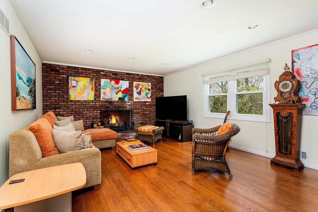 Single Family Stanwich  Out Of Area, NY 06830, MLS-849815-12