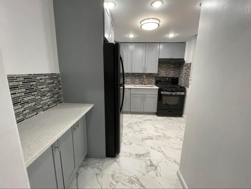 Single Family Warwick  Queens, NY 11432, MLS-849816-3