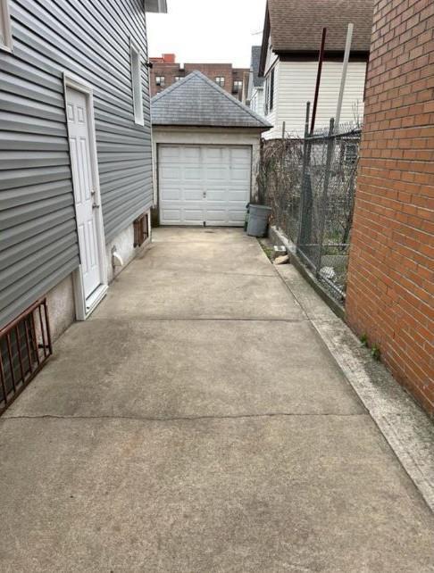 Single Family Warwick  Queens, NY 11432, MLS-849816-7