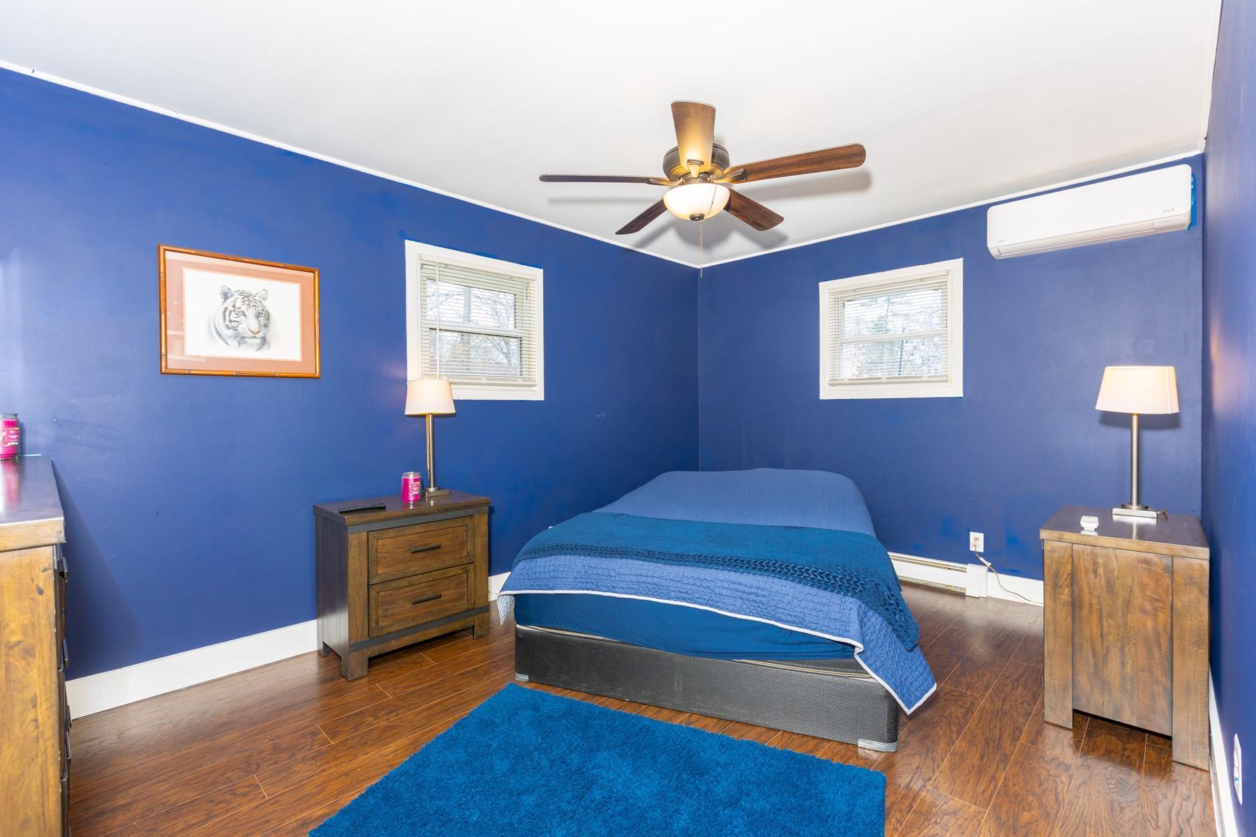 Single Family Pine Cone  Suffolk County, NY 11953, MLS-849848-11