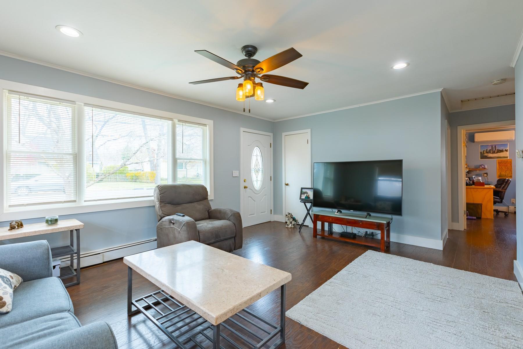 Single Family Pine Cone  Suffolk County, NY 11953, MLS-849848-5
