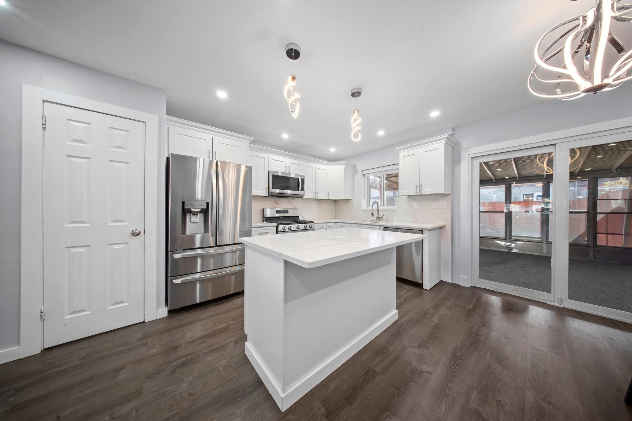 Single Family Murdock  Bronx, NY 10466, MLS-849859-13