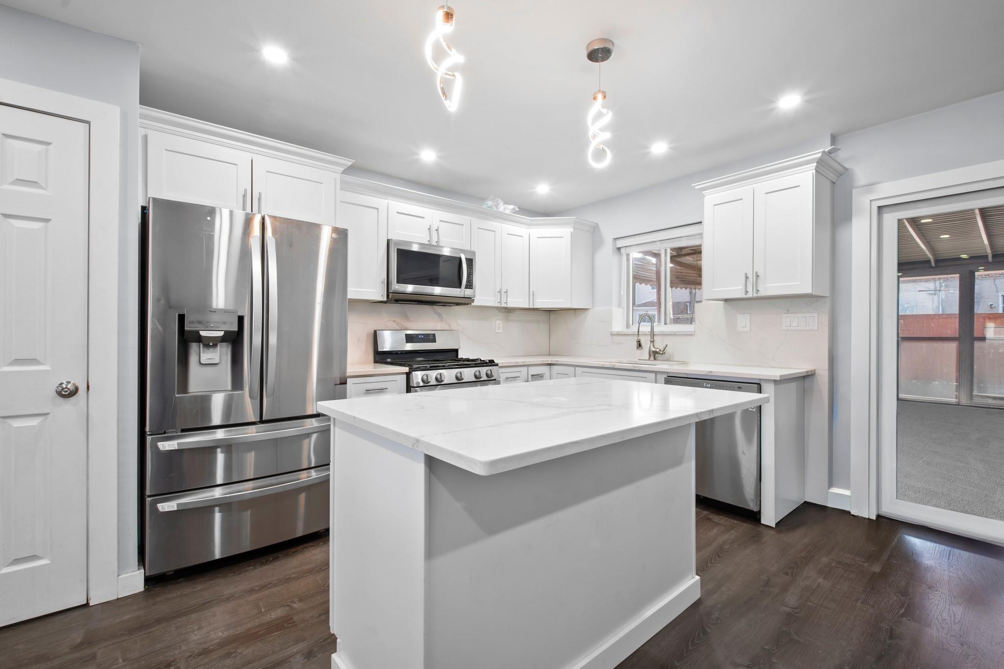 Single Family Murdock  Bronx, NY 10466, MLS-849859-14