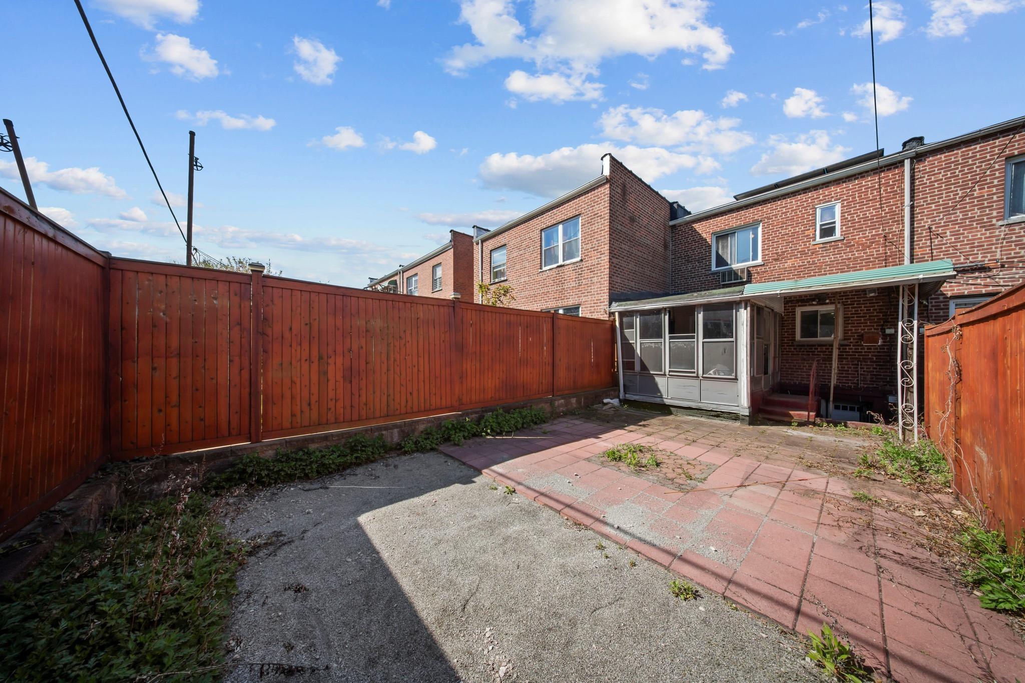 Single Family Murdock  Bronx, NY 10466, MLS-849859-34