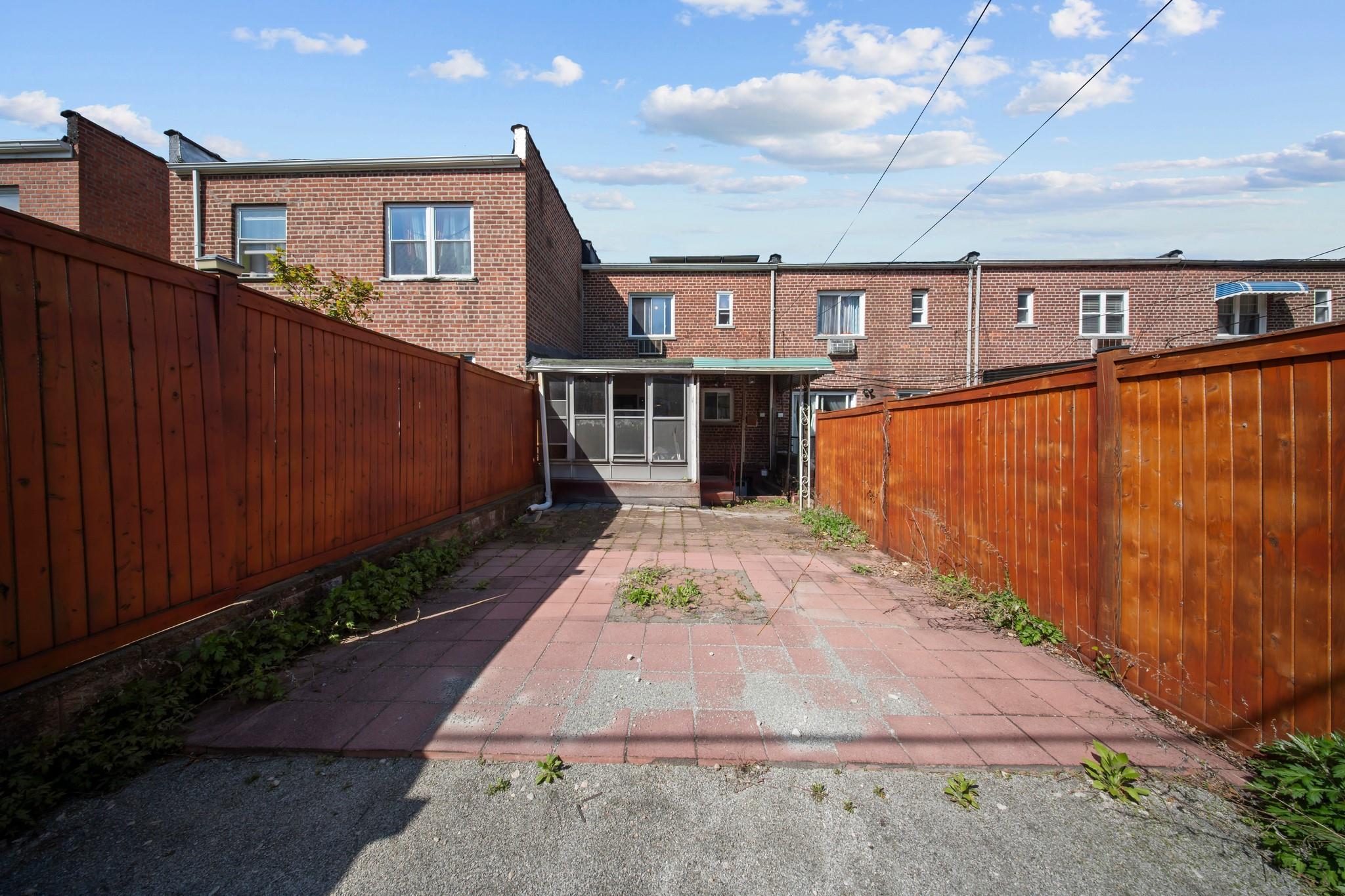 Single Family Murdock  Bronx, NY 10466, MLS-849859-36