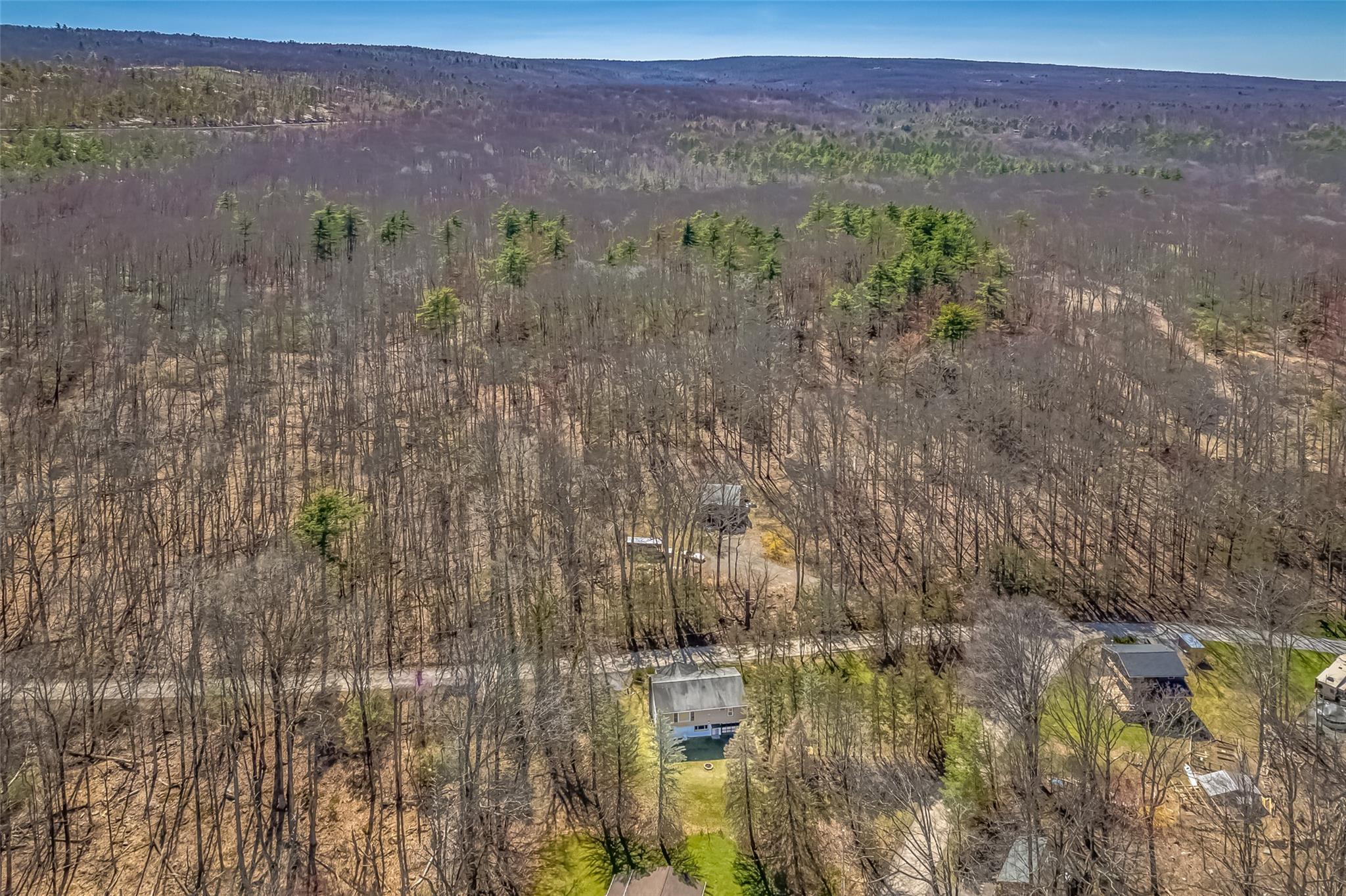 Single Family Old Minnewaska  Ulster County, NY 12446, MLS-849865-25