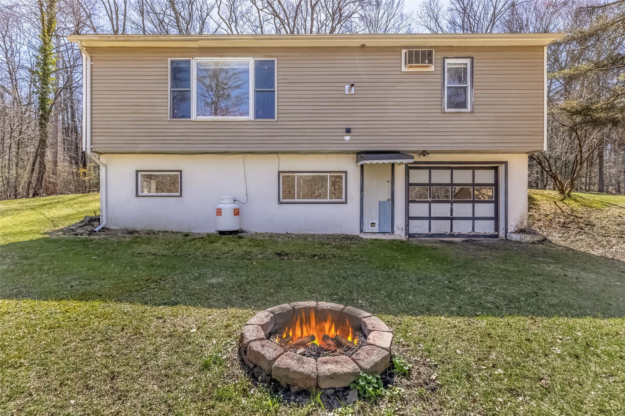 Single Family Old Minnewaska  Ulster County, NY 12446, MLS-849865-7