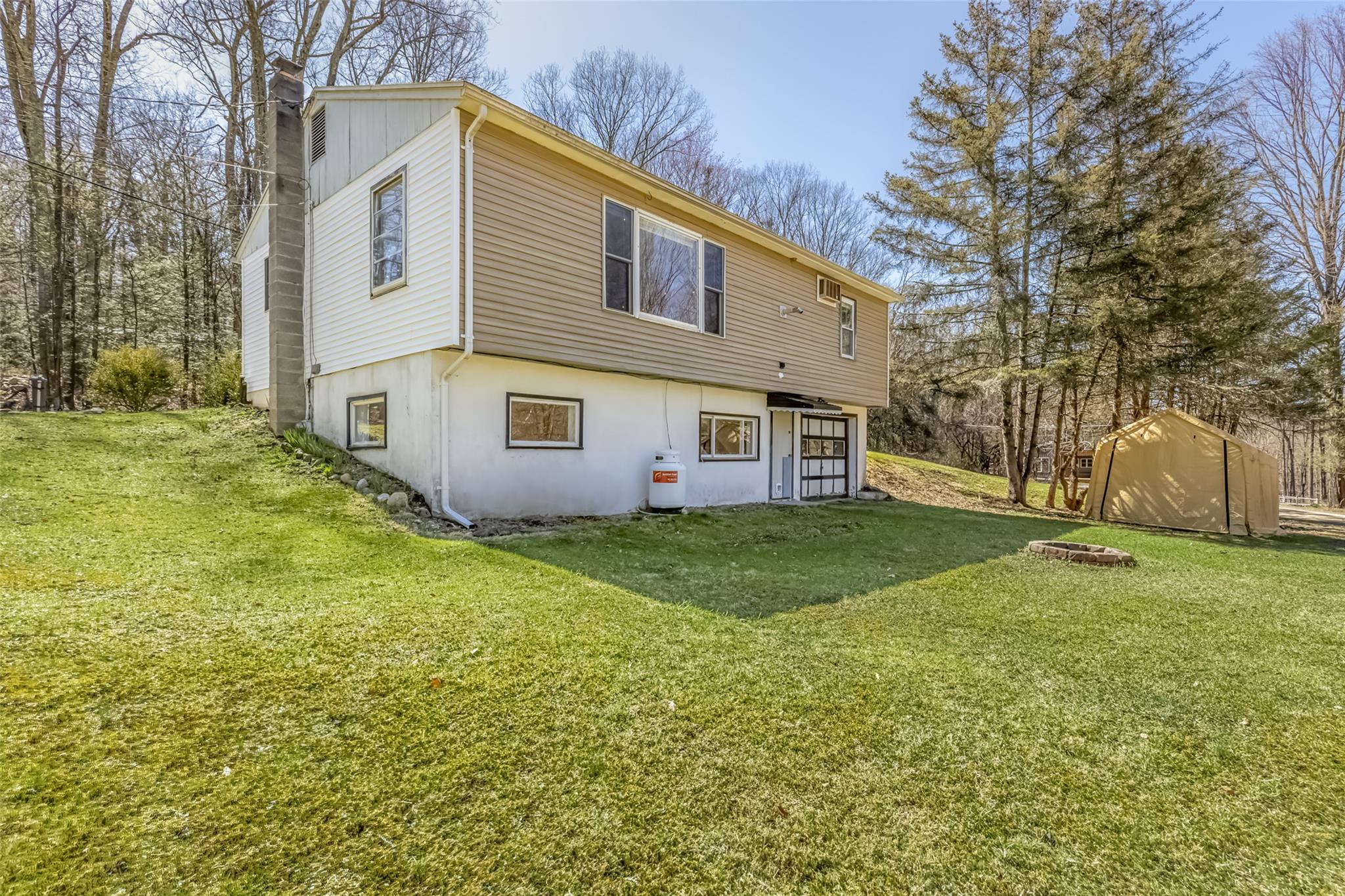 Single Family Old Minnewaska  Ulster County, NY 12446, MLS-849865-8