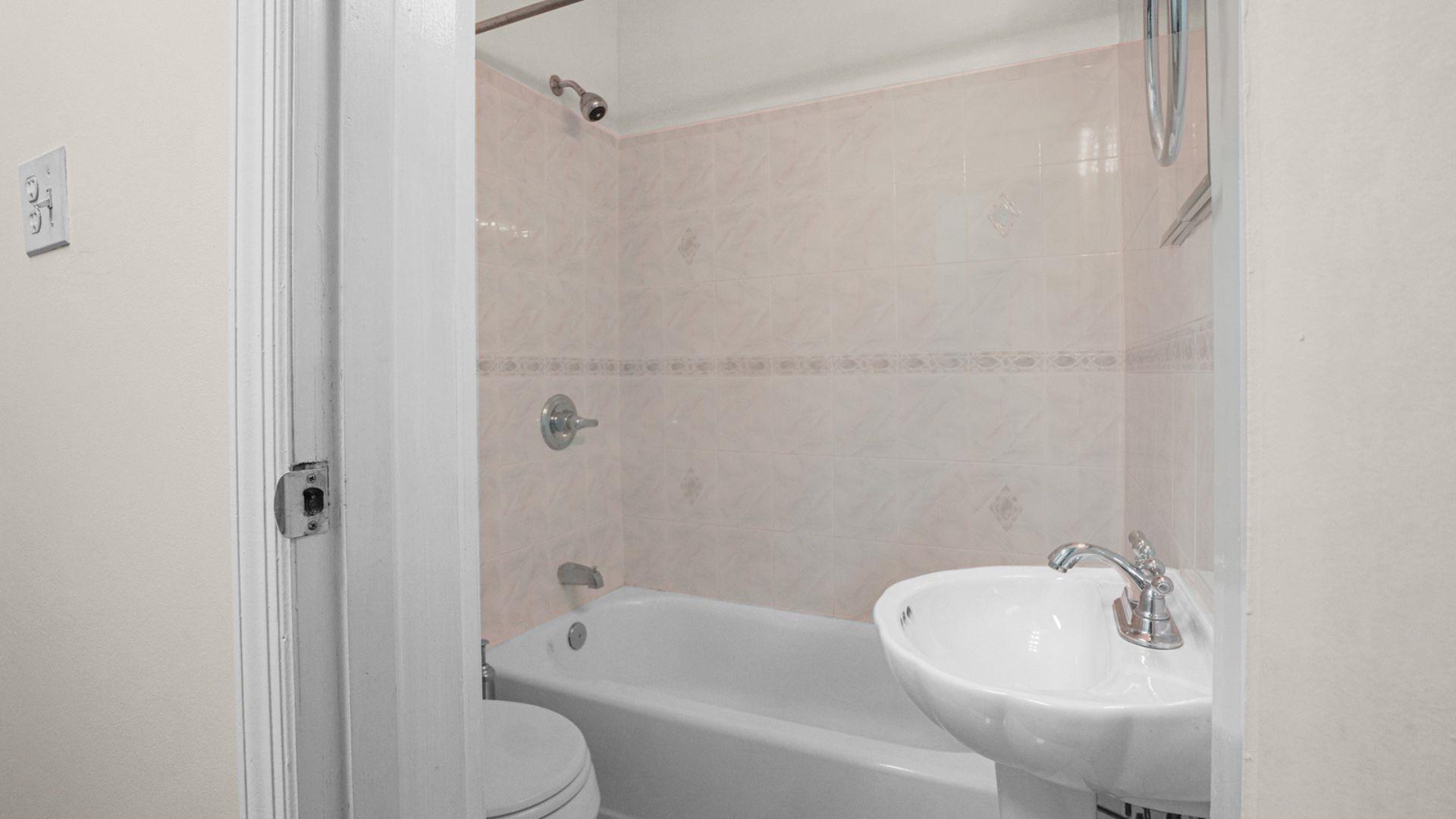 Single Family Morris Park  Bronx, NY 10462, MLS-849866-18