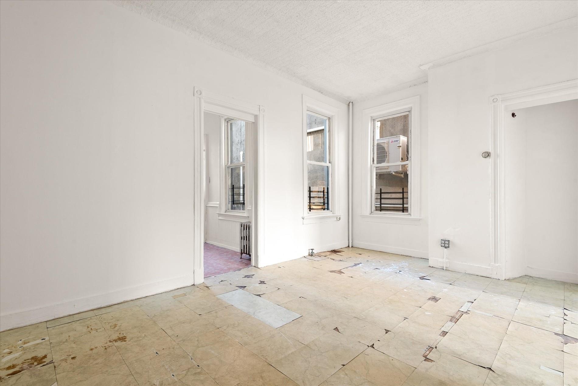 Single Family Highland  Brooklyn, NY 11208, MLS-849869-10
