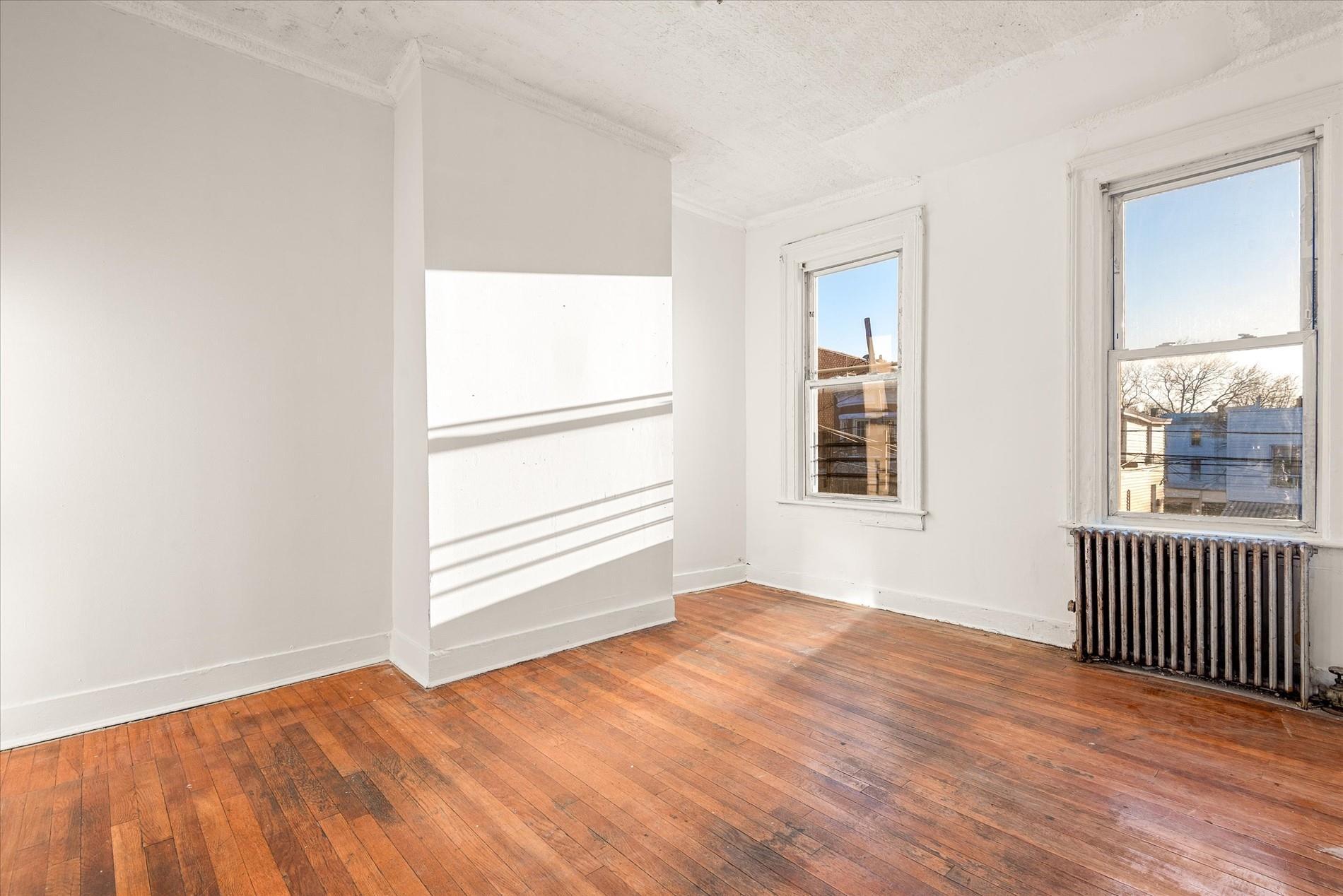 Single Family Highland  Brooklyn, NY 11208, MLS-849869-17
