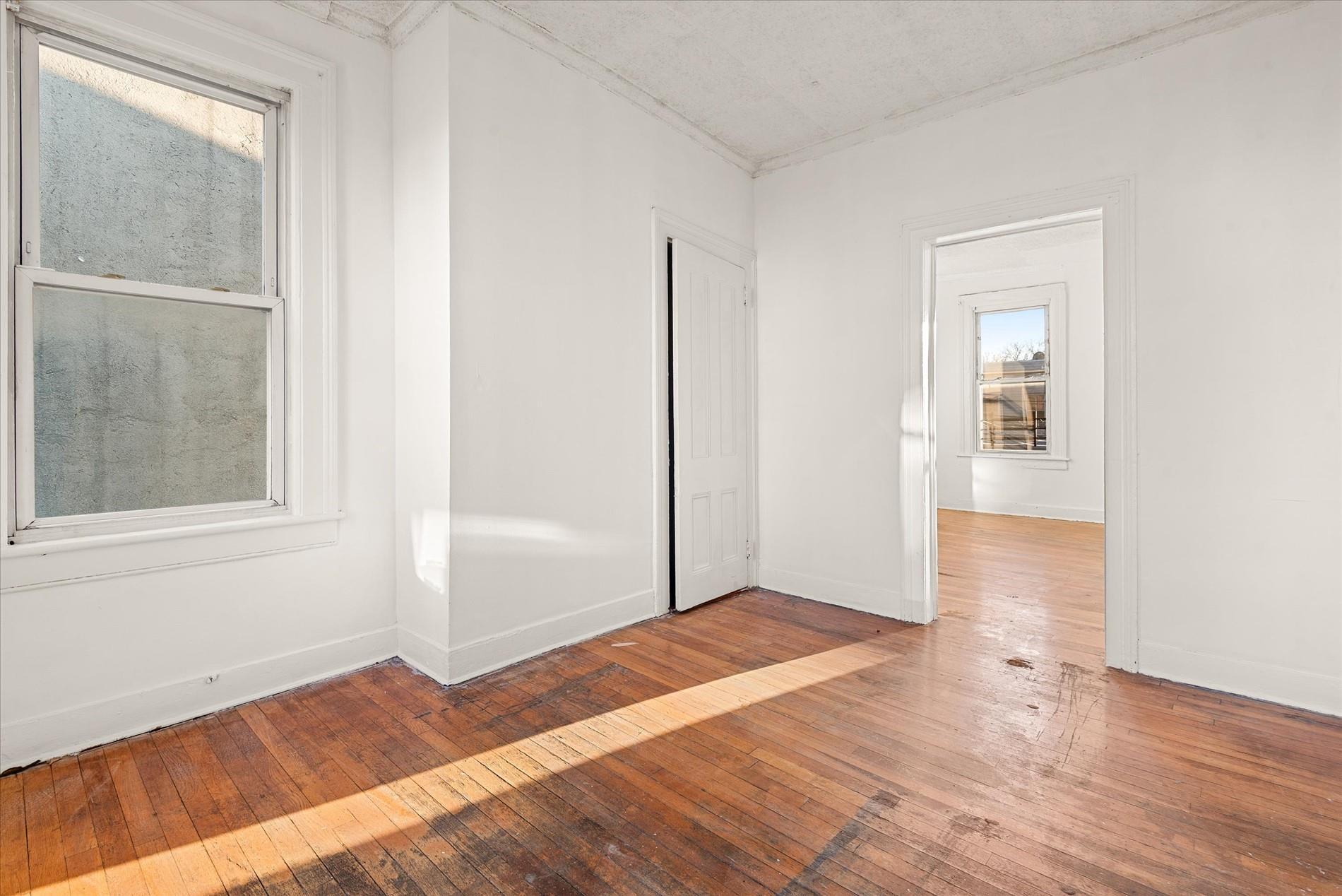 Single Family Highland  Brooklyn, NY 11208, MLS-849869-25