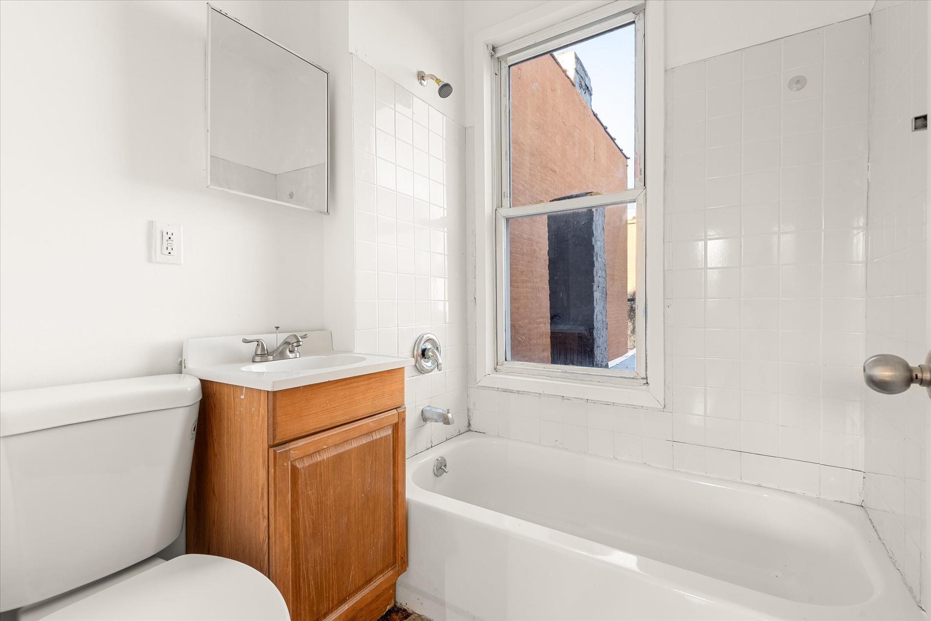 Single Family Highland  Brooklyn, NY 11208, MLS-849869-28