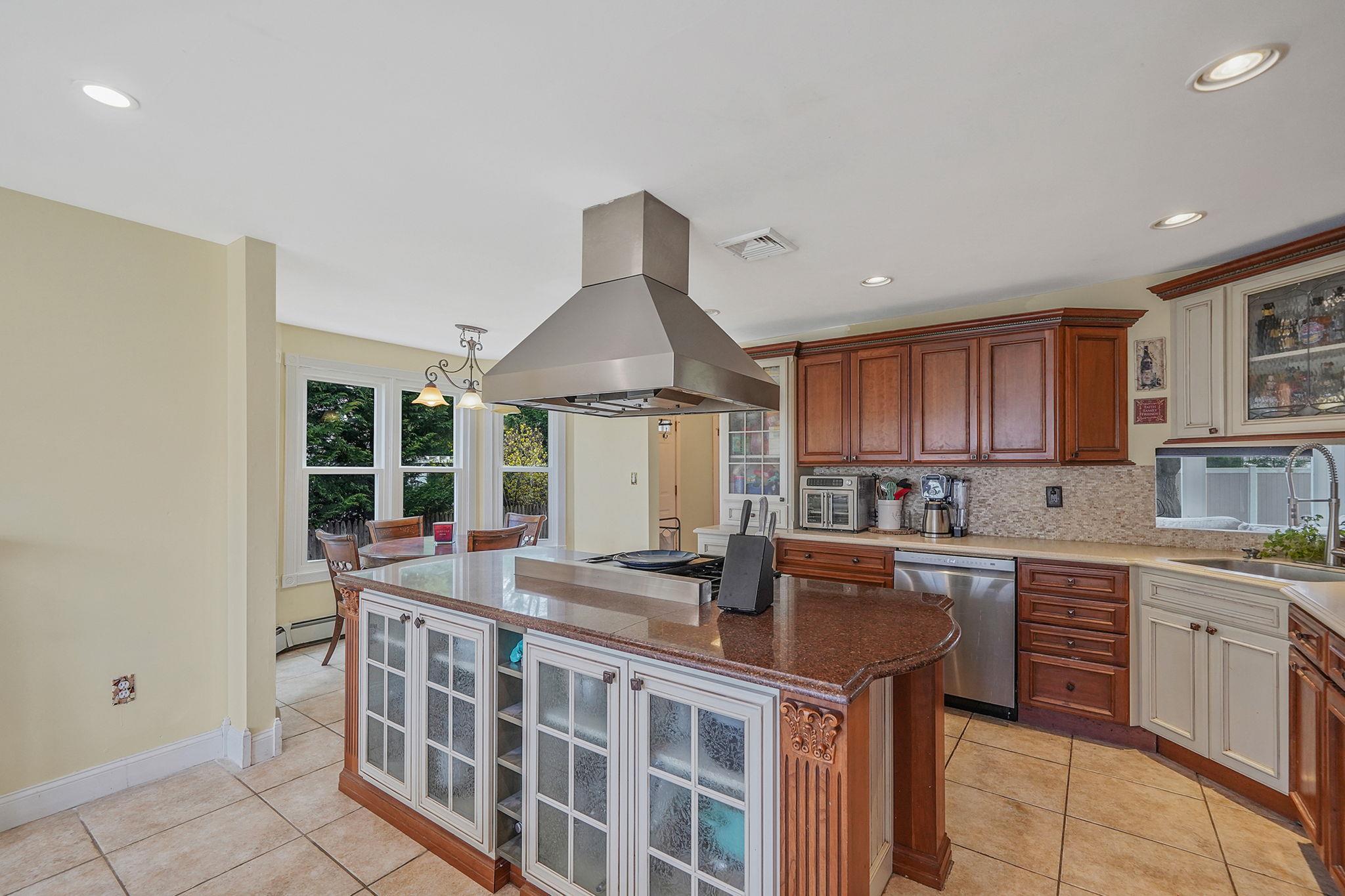 Single Family Birch  Suffolk County, NY 11755, MLS-849872-4