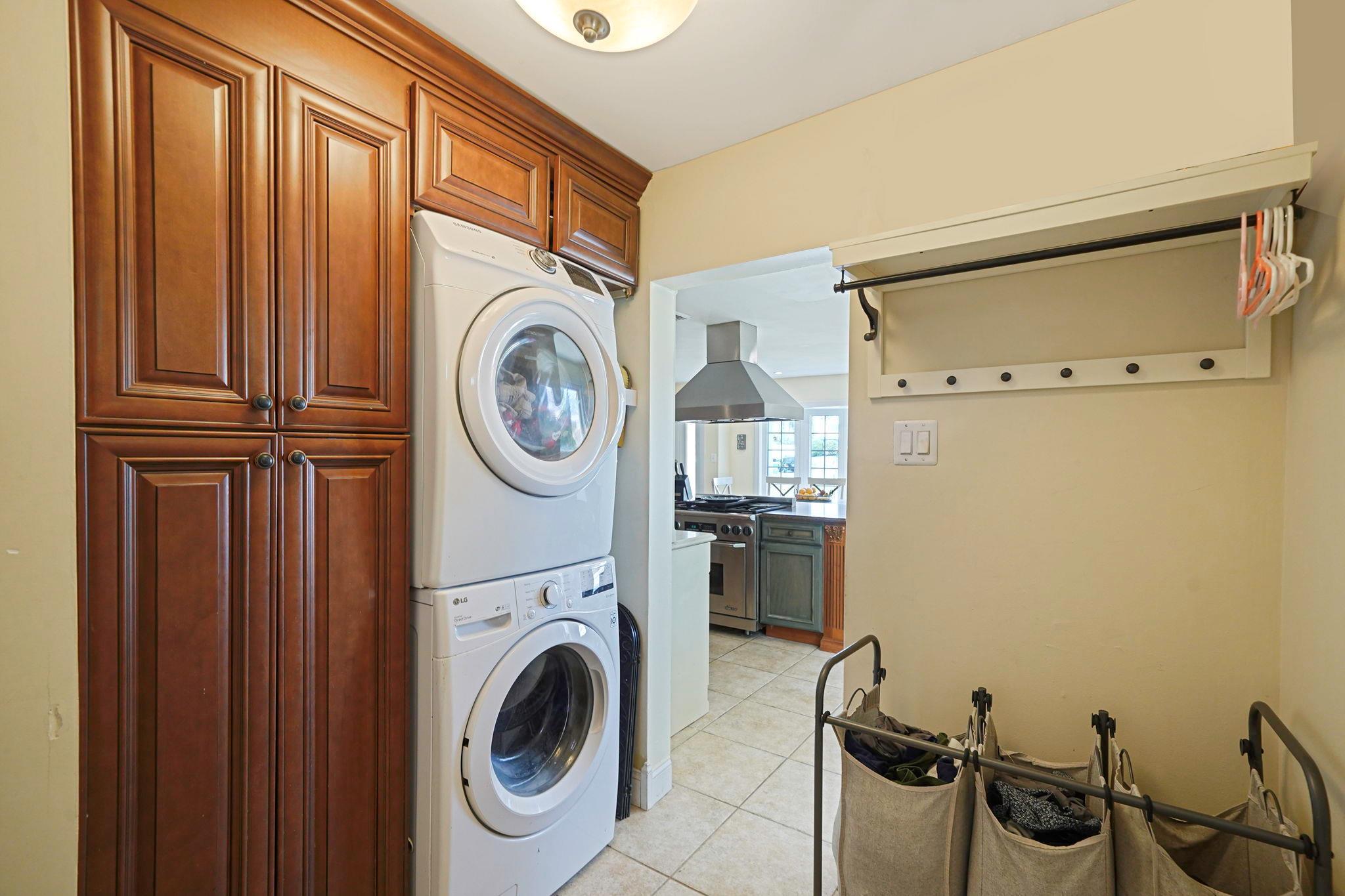 Single Family Birch  Suffolk County, NY 11755, MLS-849872-7