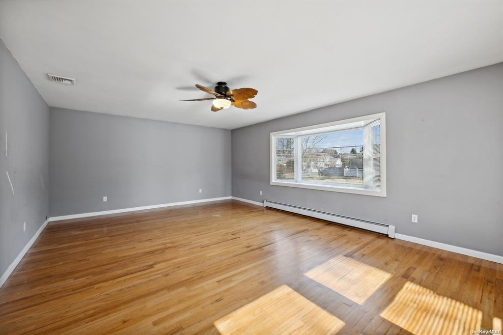 Single Family Laurel  Suffolk County, NY 11768, MLS-849876-12