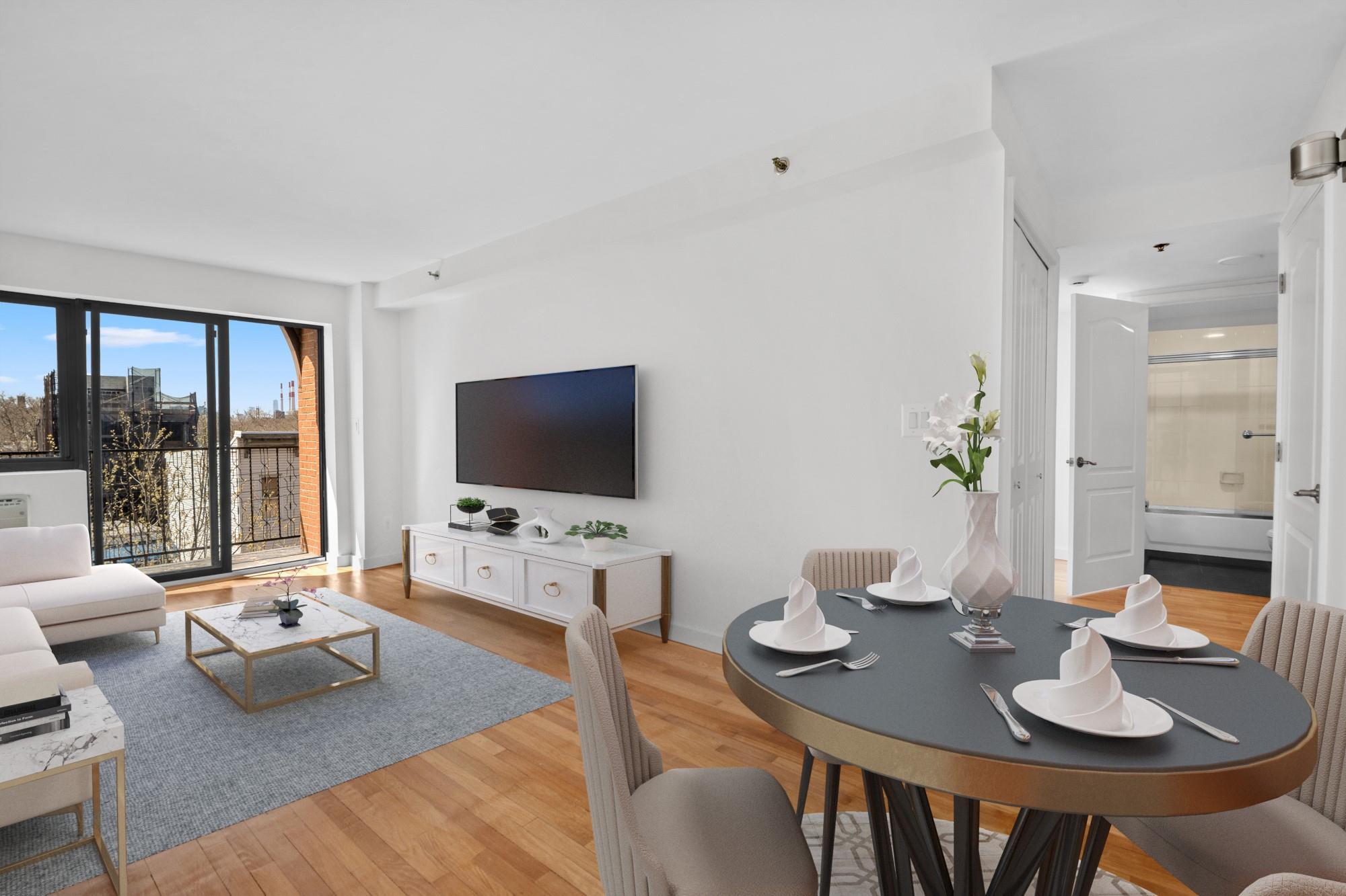 Condo in New York - 28th Avenue  Queens, NY 11102