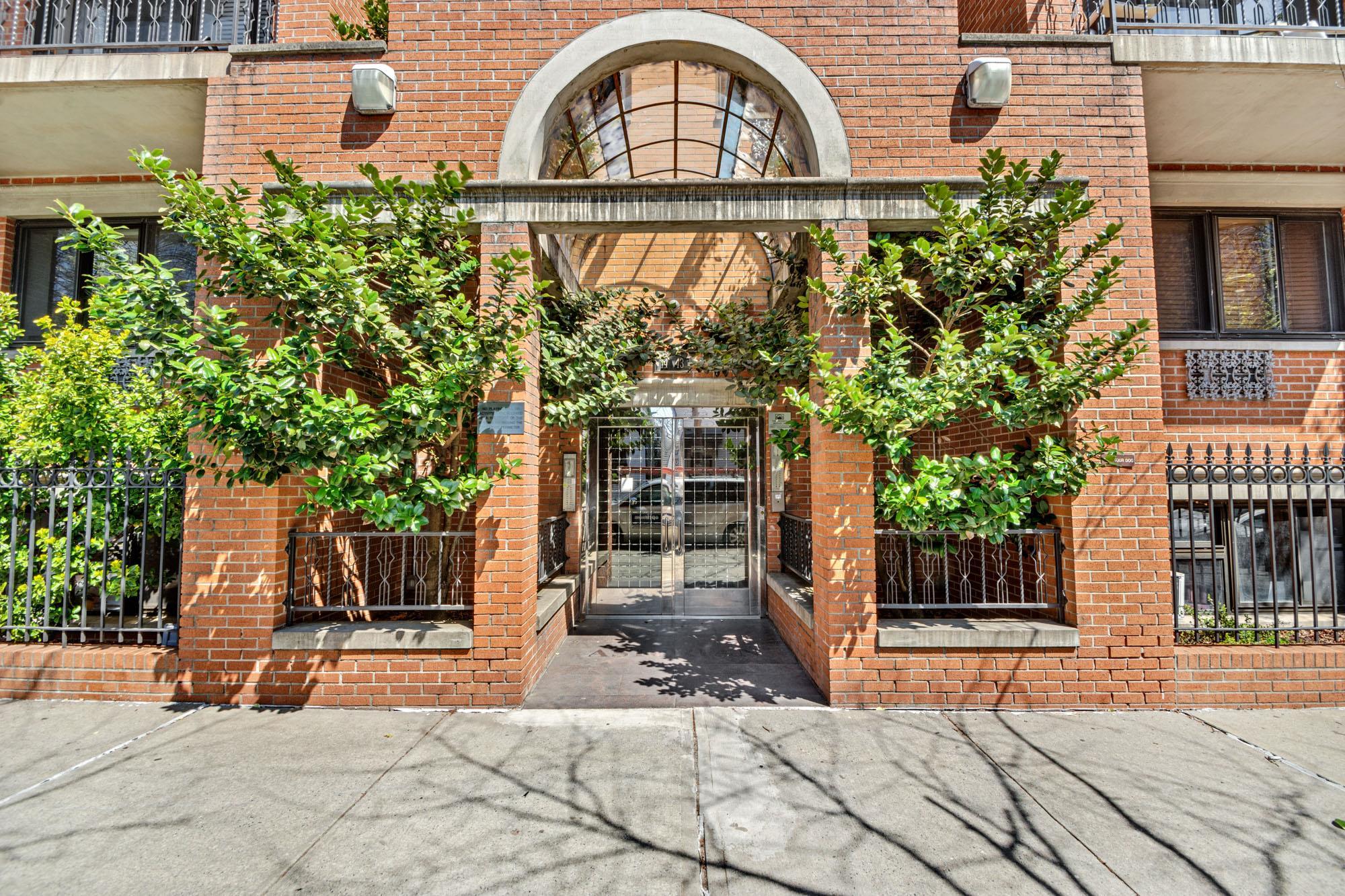 Condo 28th Avenue  Queens, NY 11102, MLS-849893-11