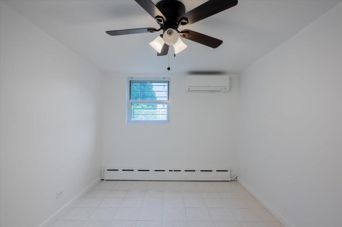 Apartment 29  Queens, NY 11105, MLS-849895-11