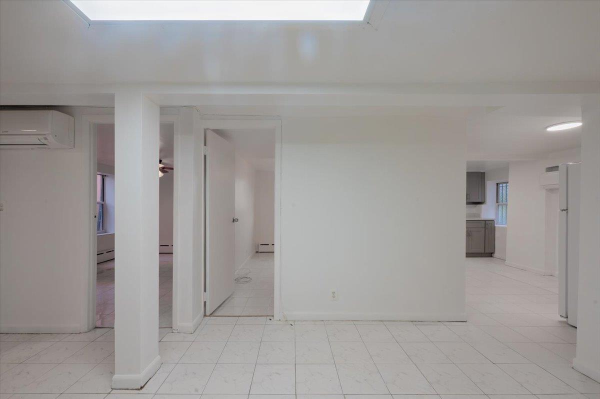 Apartment 29  Queens, NY 11105, MLS-849895-12