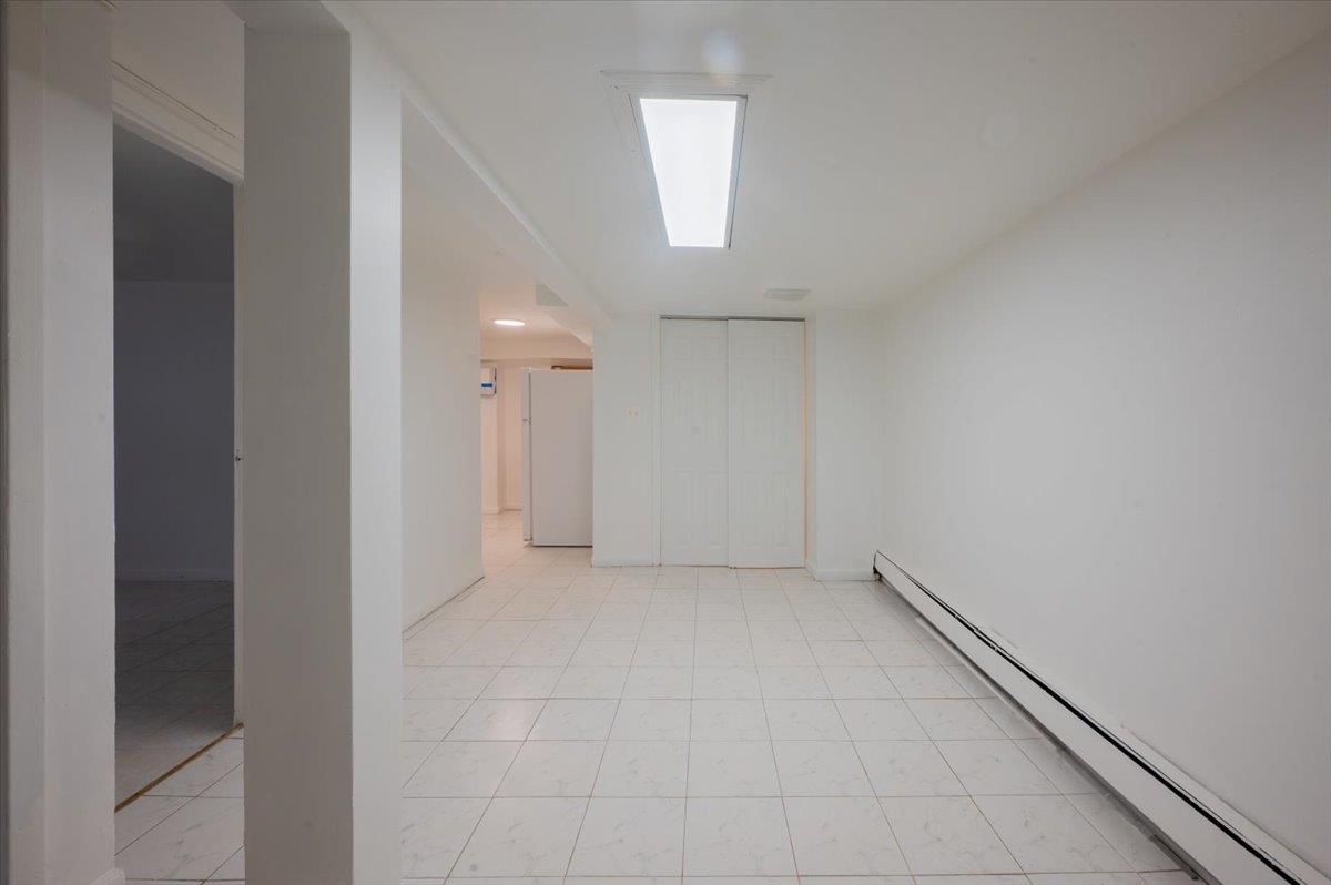 Apartment 29  Queens, NY 11105, MLS-849895-3