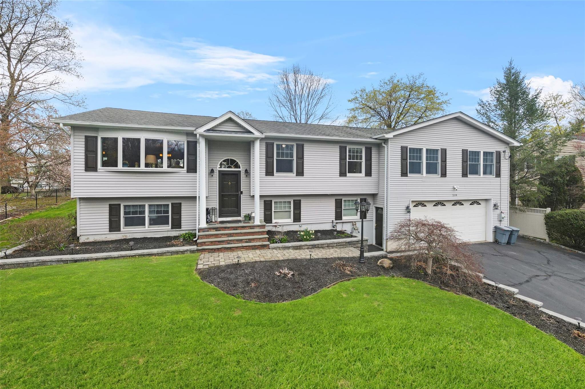 Single Family Newport  Rockland County, NY 10983, MLS-849905-2