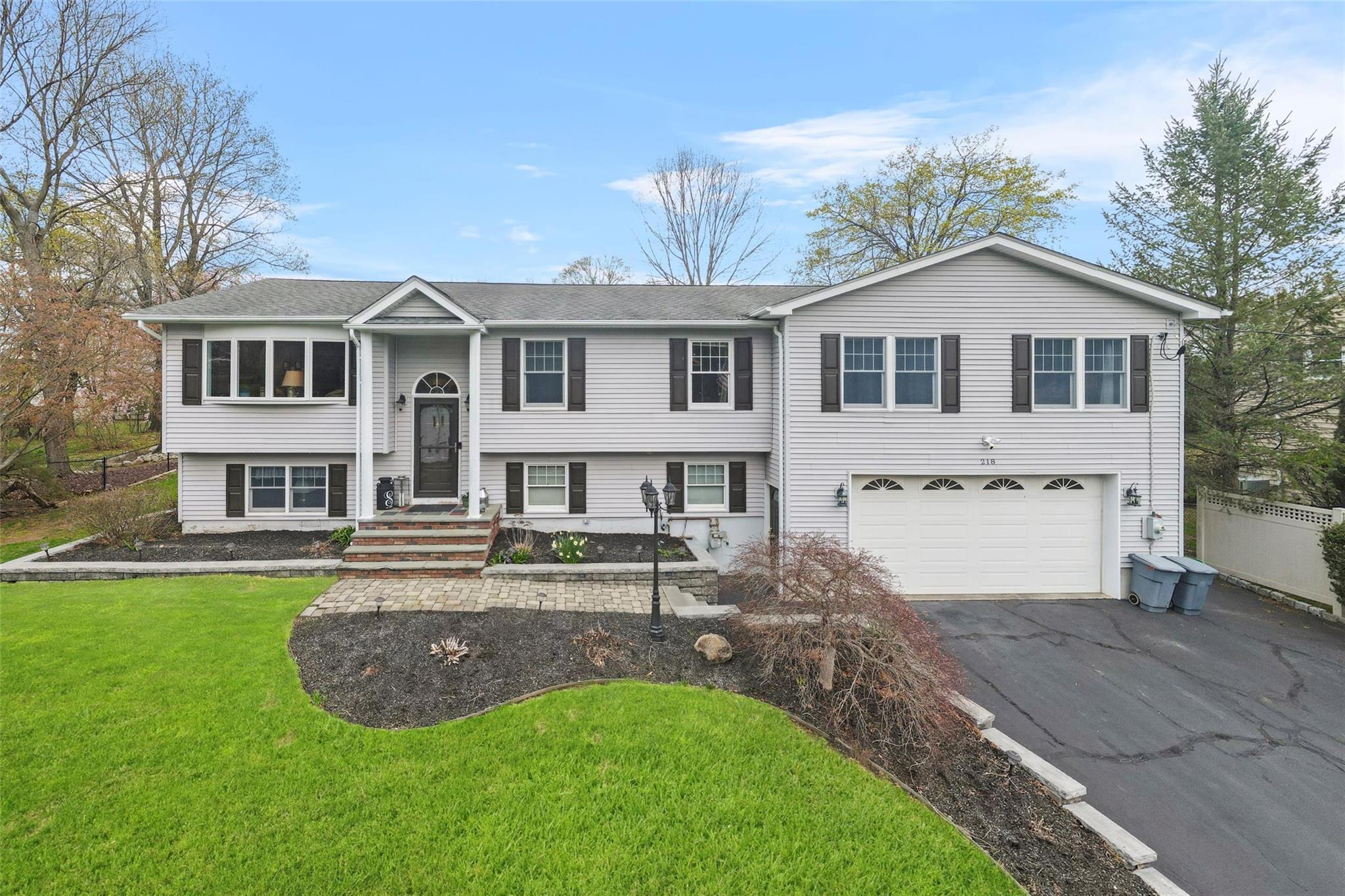 Single Family Newport  Rockland County, NY 10983, MLS-849905-4