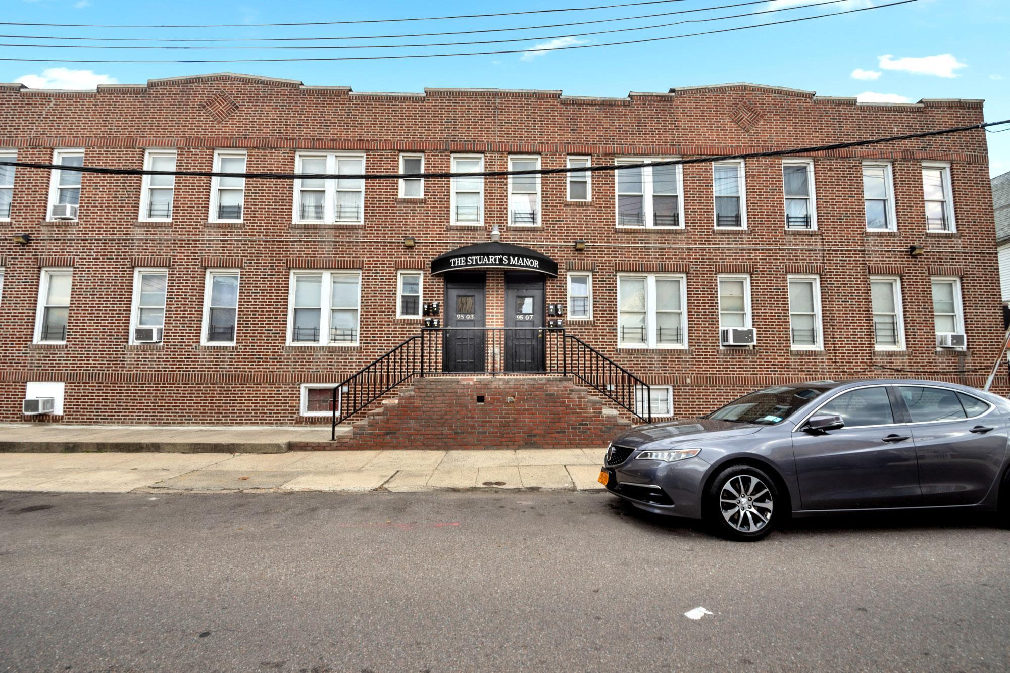 Commercial Sale in New York - Cresskill Place  Queens, NY 11435