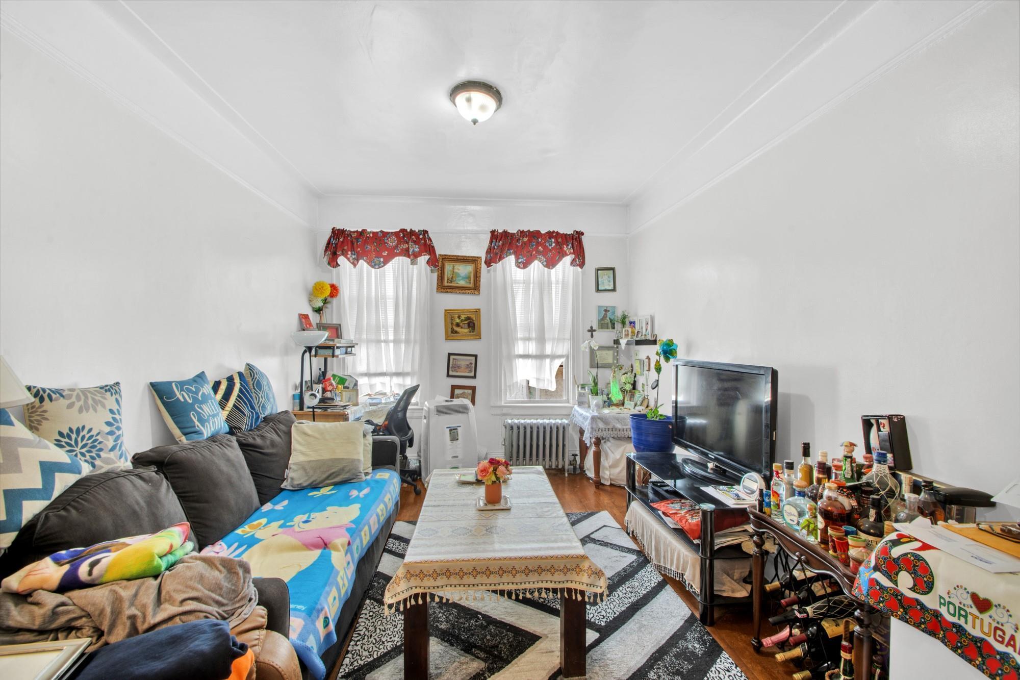Commercial Sale Cresskill Place  Queens, NY 11435, MLS-849915-14