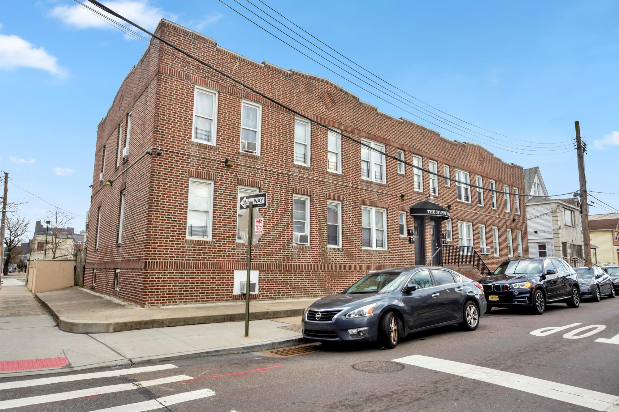 Commercial Sale Cresskill Place  Queens, NY 11435, MLS-849915-2