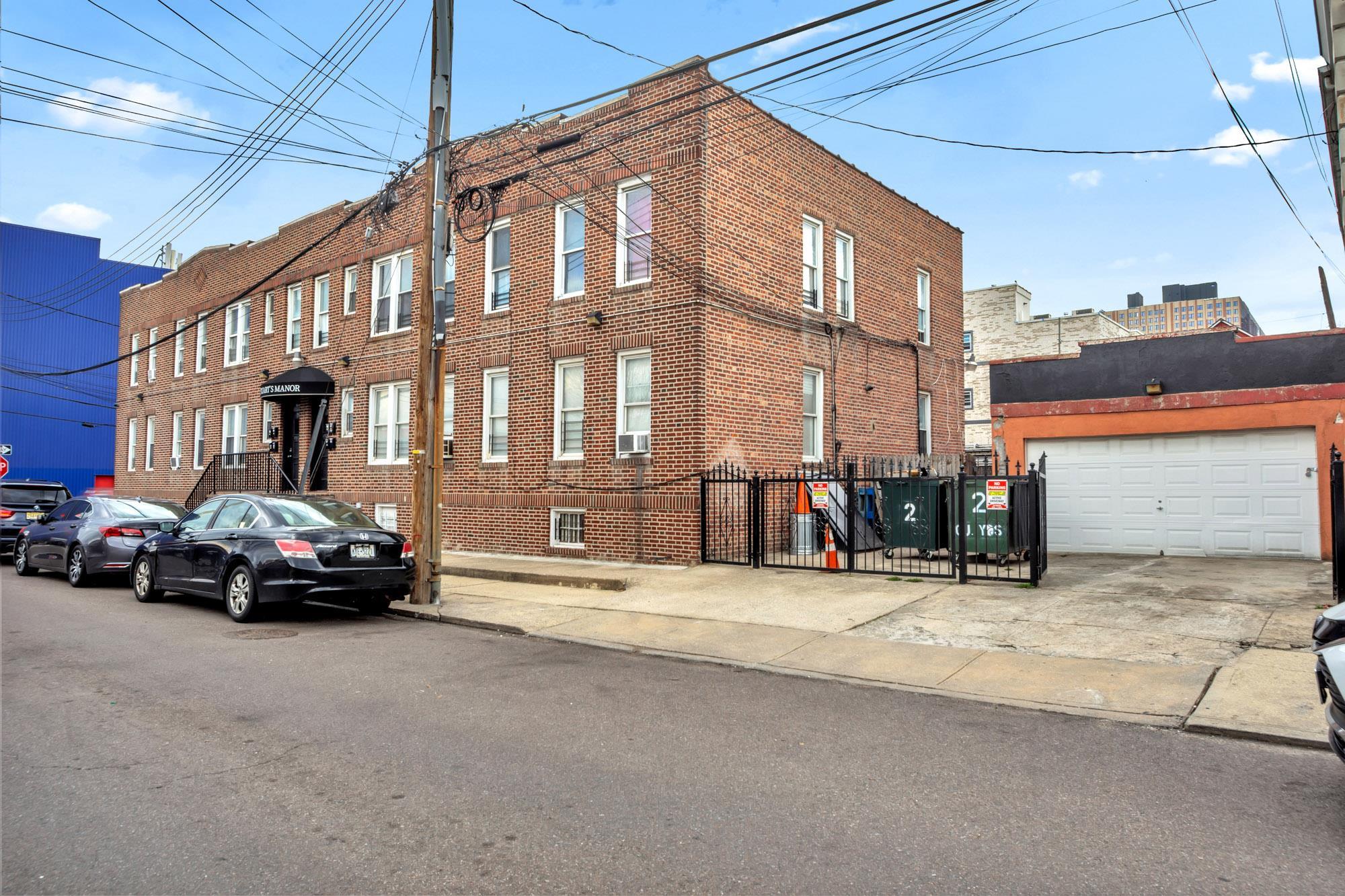 Commercial Sale Cresskill Place  Queens, NY 11435, MLS-849915-3