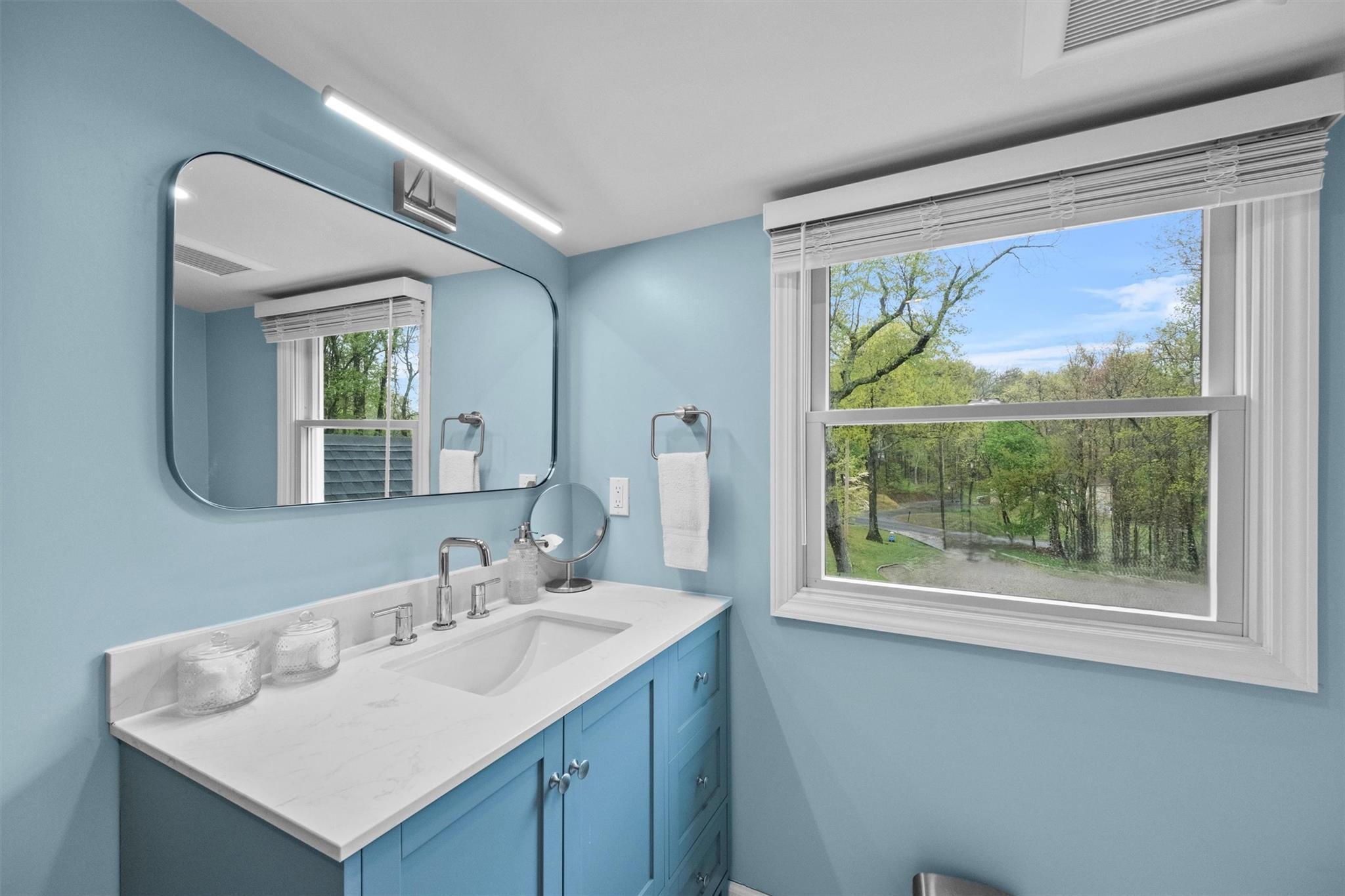 Single Family Fowler  Westchester County, NY 10567, MLS-849927-25