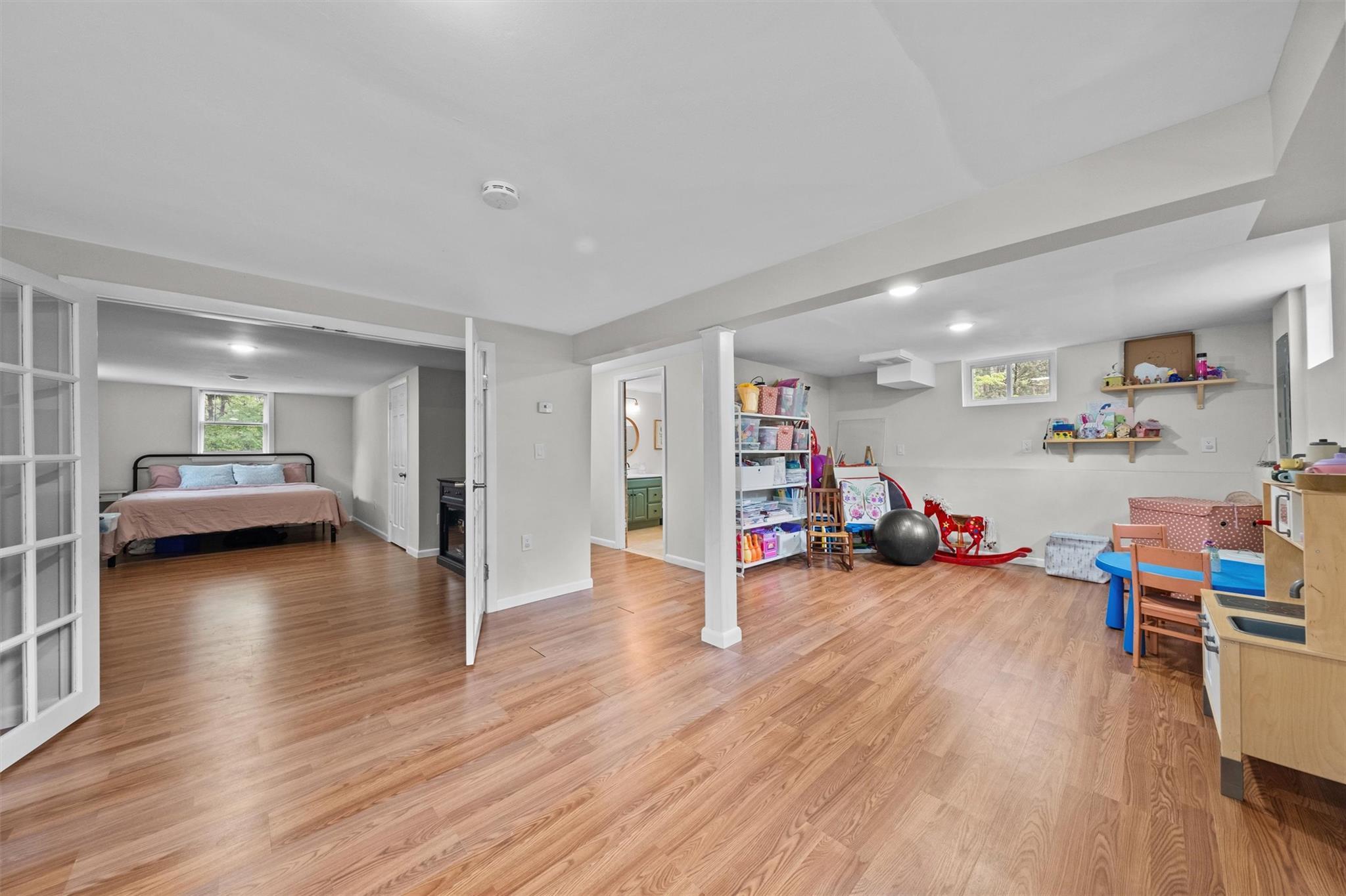 Single Family Fowler  Westchester County, NY 10567, MLS-849927-26