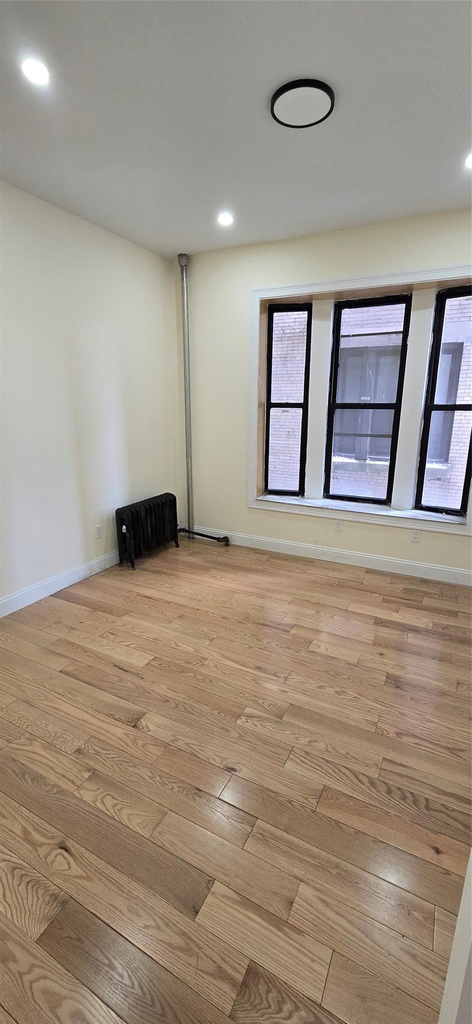 Coop Riverside  Manhattan, NY 10031, MLS-849938-4