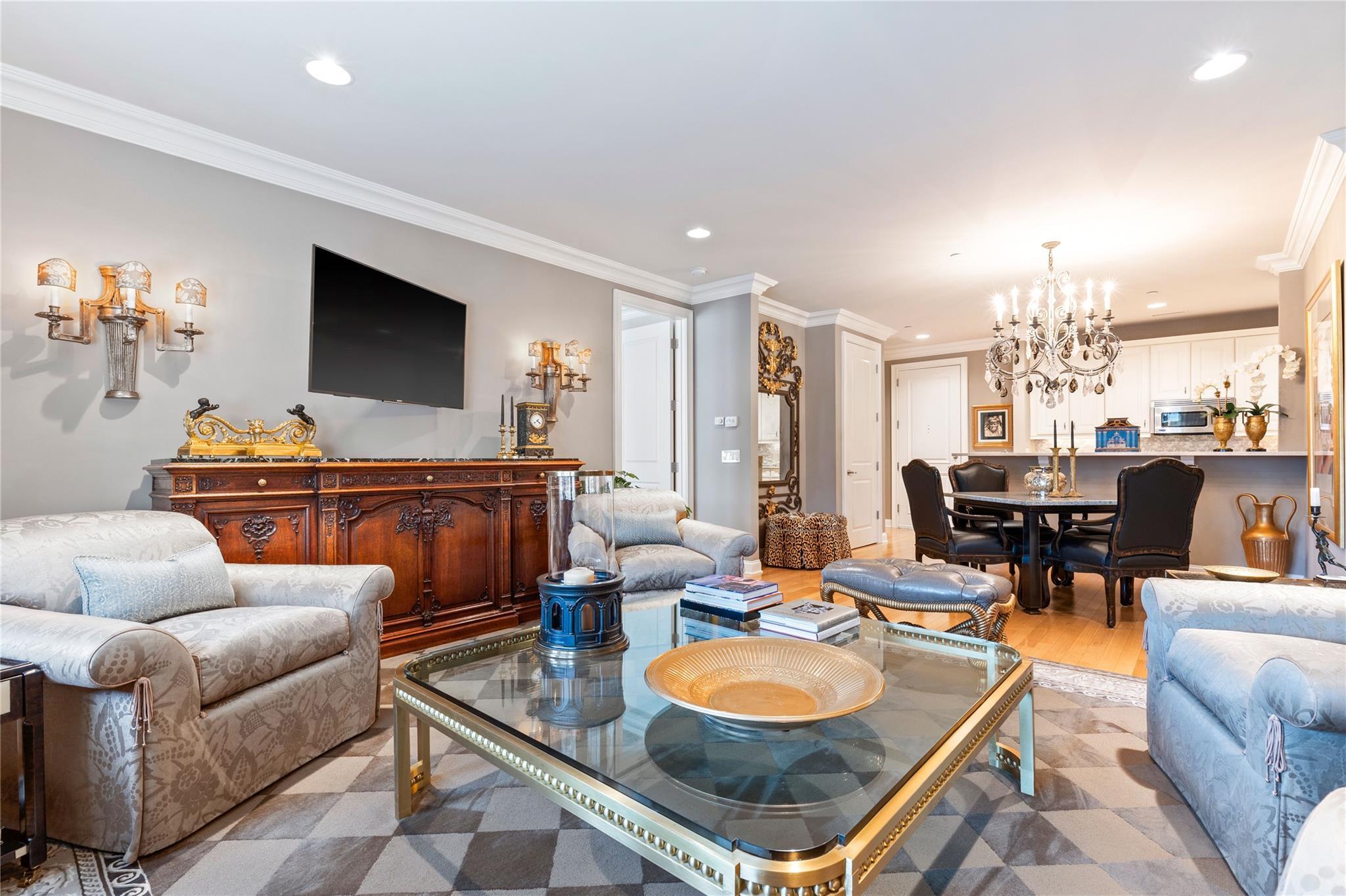 Condo Christie  Westchester County, NY 10583, MLS-849946-10