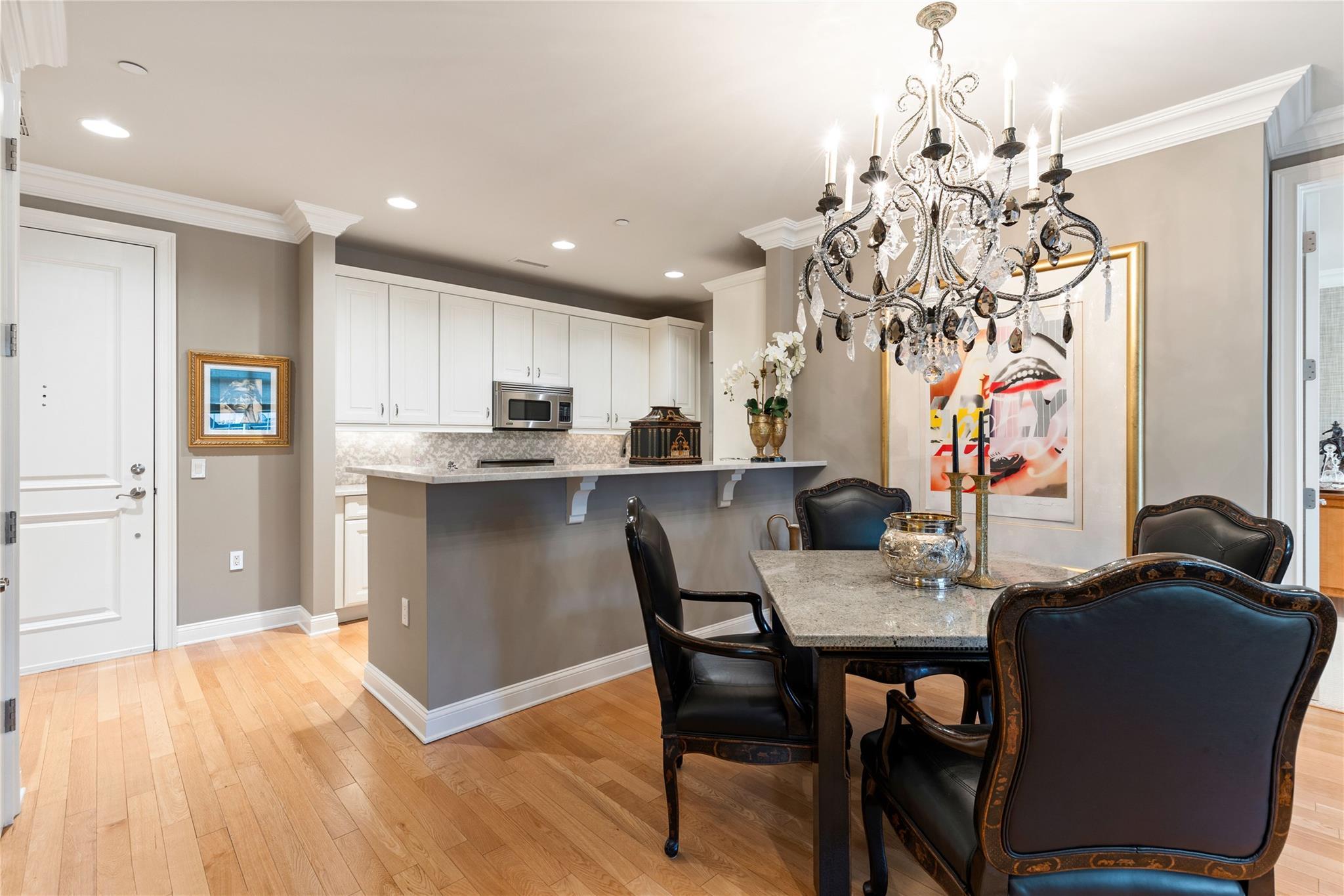 Condo Christie  Westchester County, NY 10583, MLS-849946-4