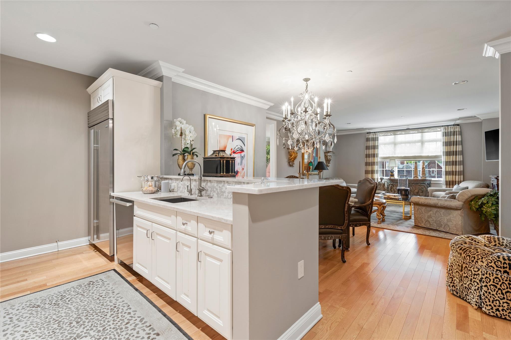 Condo Christie  Westchester County, NY 10583, MLS-849946-7
