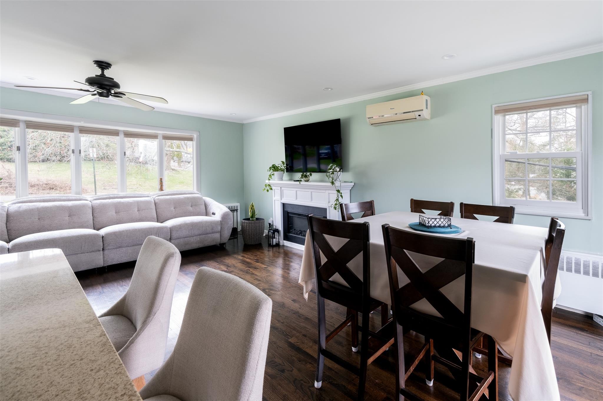 Single Family Edgewood  Westchester County, NY 10530, MLS-849954-8