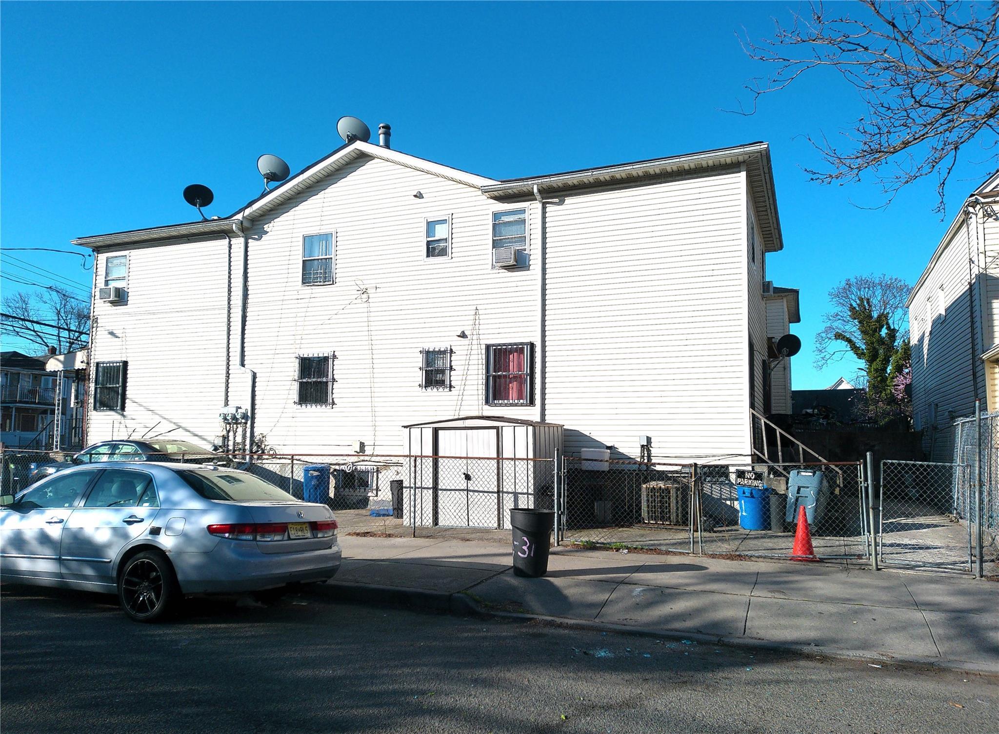 Single Family Lakewood  Queens, NY 11435, MLS-849962-10