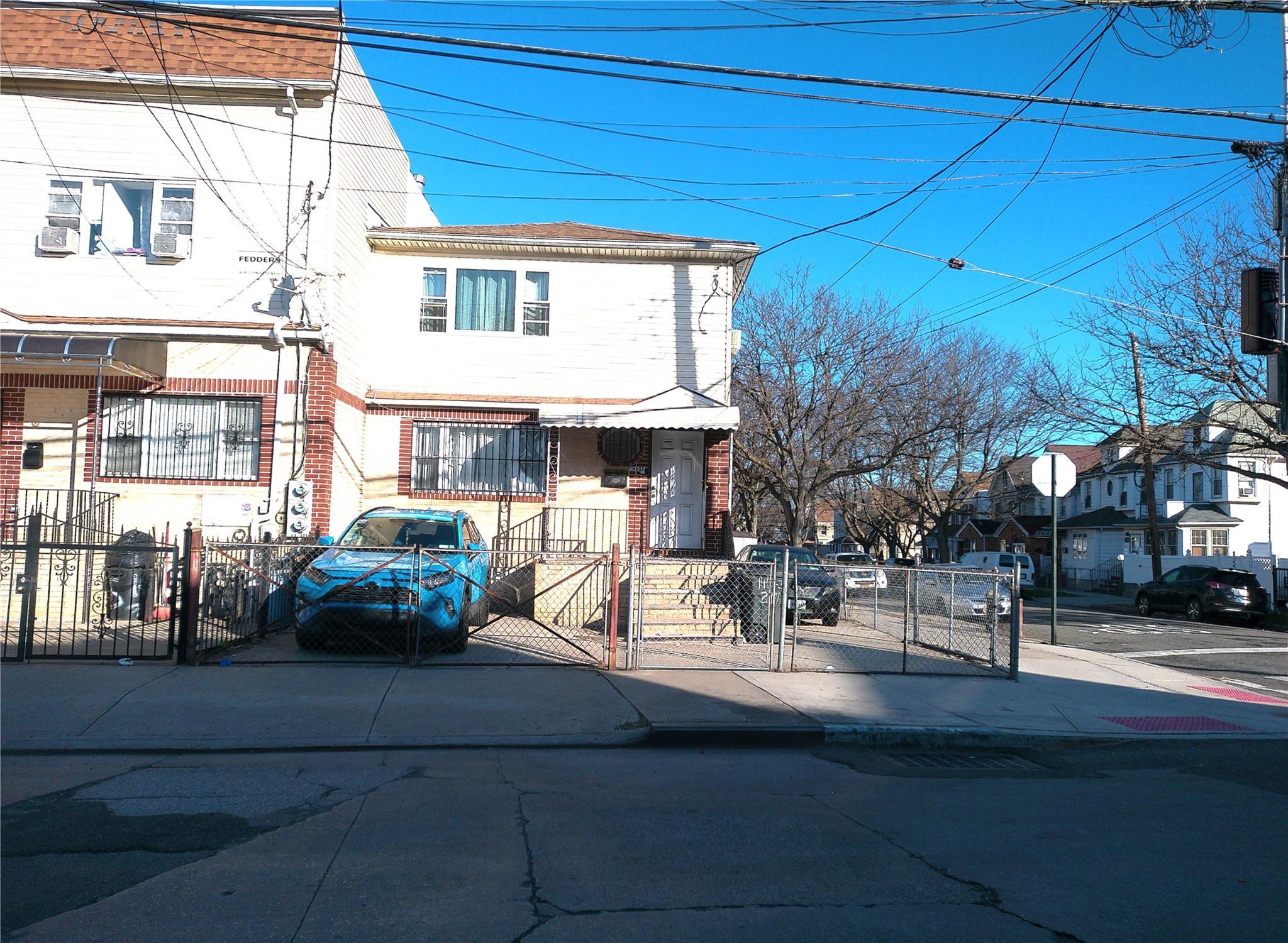 Single Family Lakewood  Queens, NY 11435, MLS-849962-2