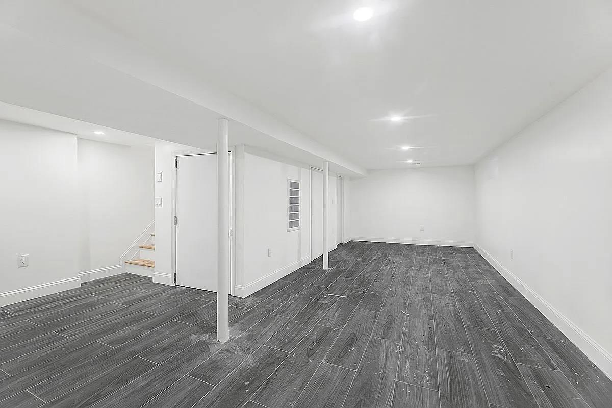 Single Family 196th  Queens, NY 11412, MLS-849970-11