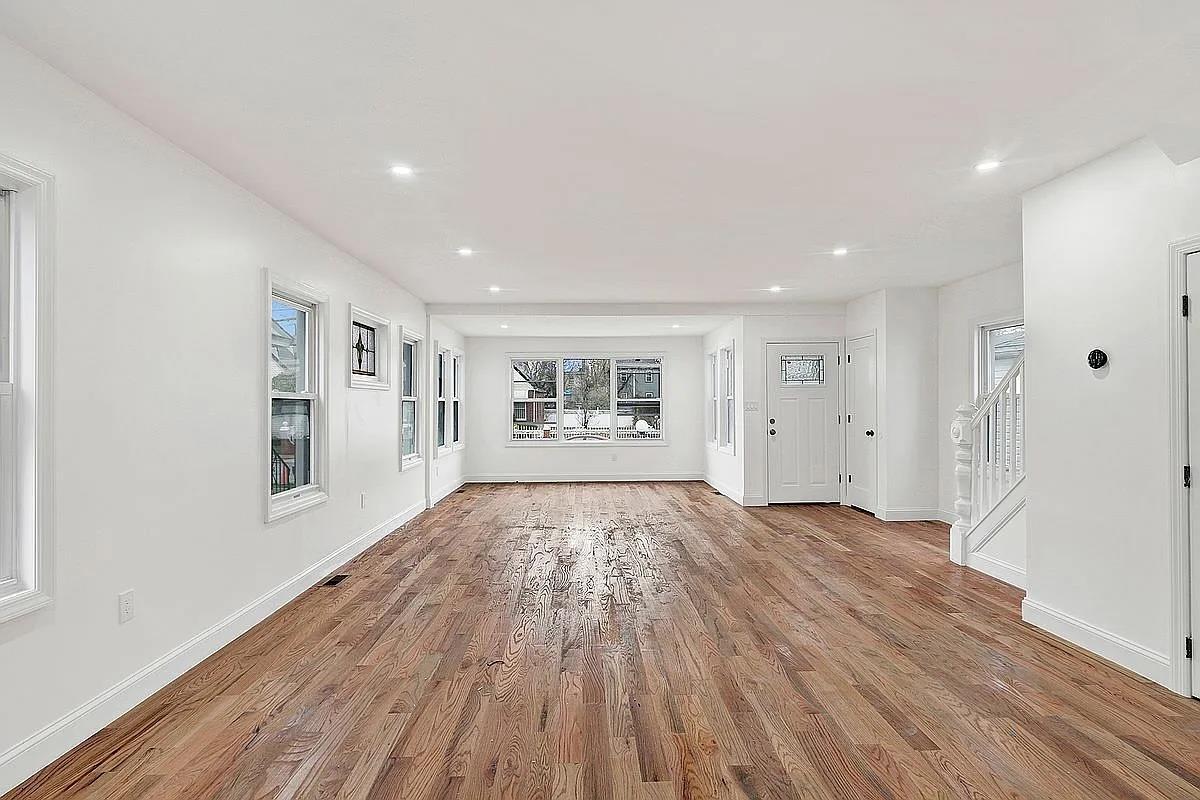 Single Family 196th  Queens, NY 11412, MLS-849970-2