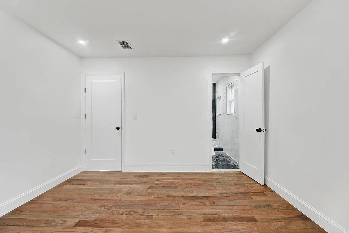 Single Family 196th  Queens, NY 11412, MLS-849970-6