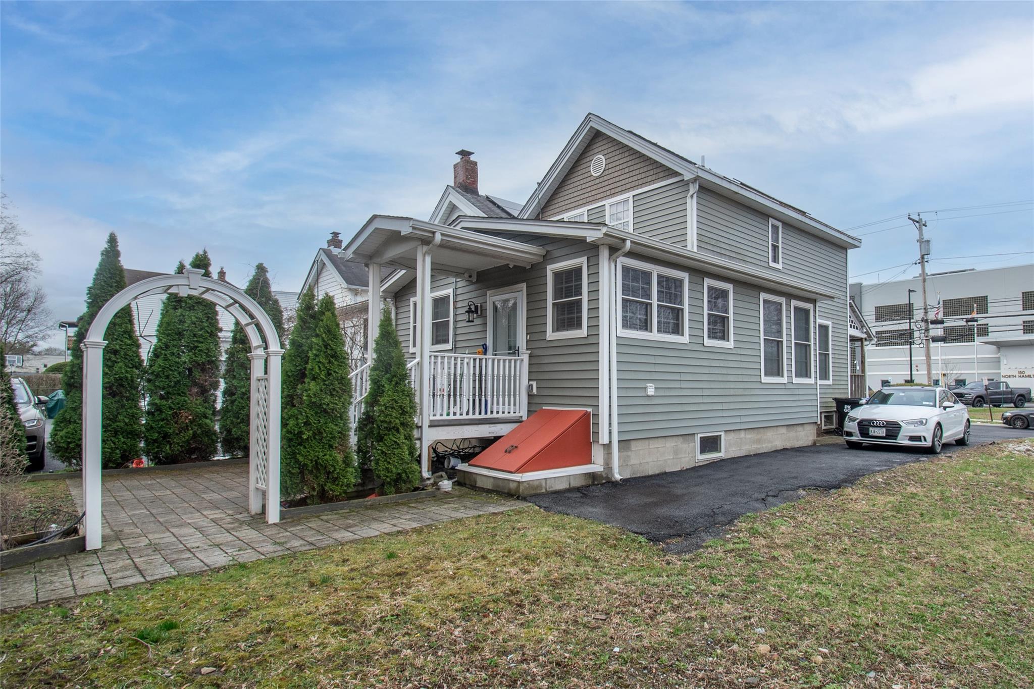 Single Family Hamilton  Dutchess County, NY 12601, MLS-850004-22
