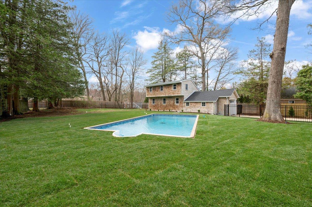 Single Family Washington  Suffolk County, NY 11721, MLS-850005-37