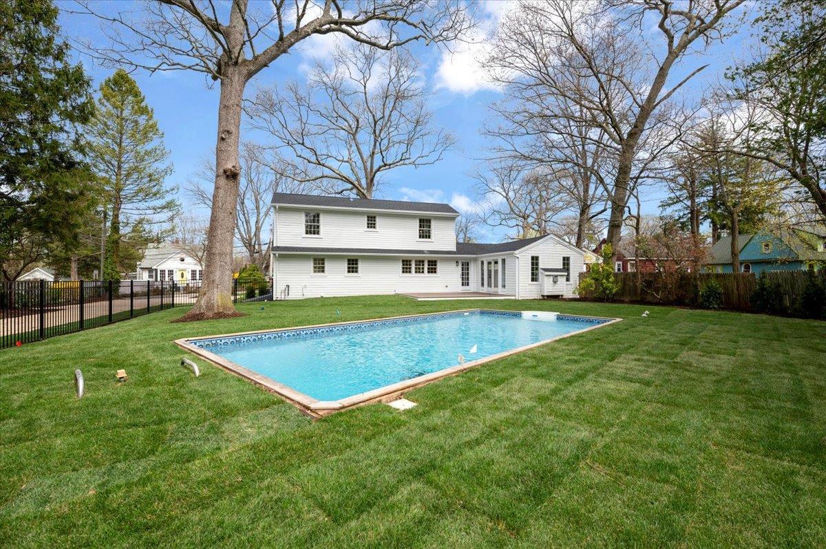 Single Family Washington  Suffolk County, NY 11721, MLS-850005-38