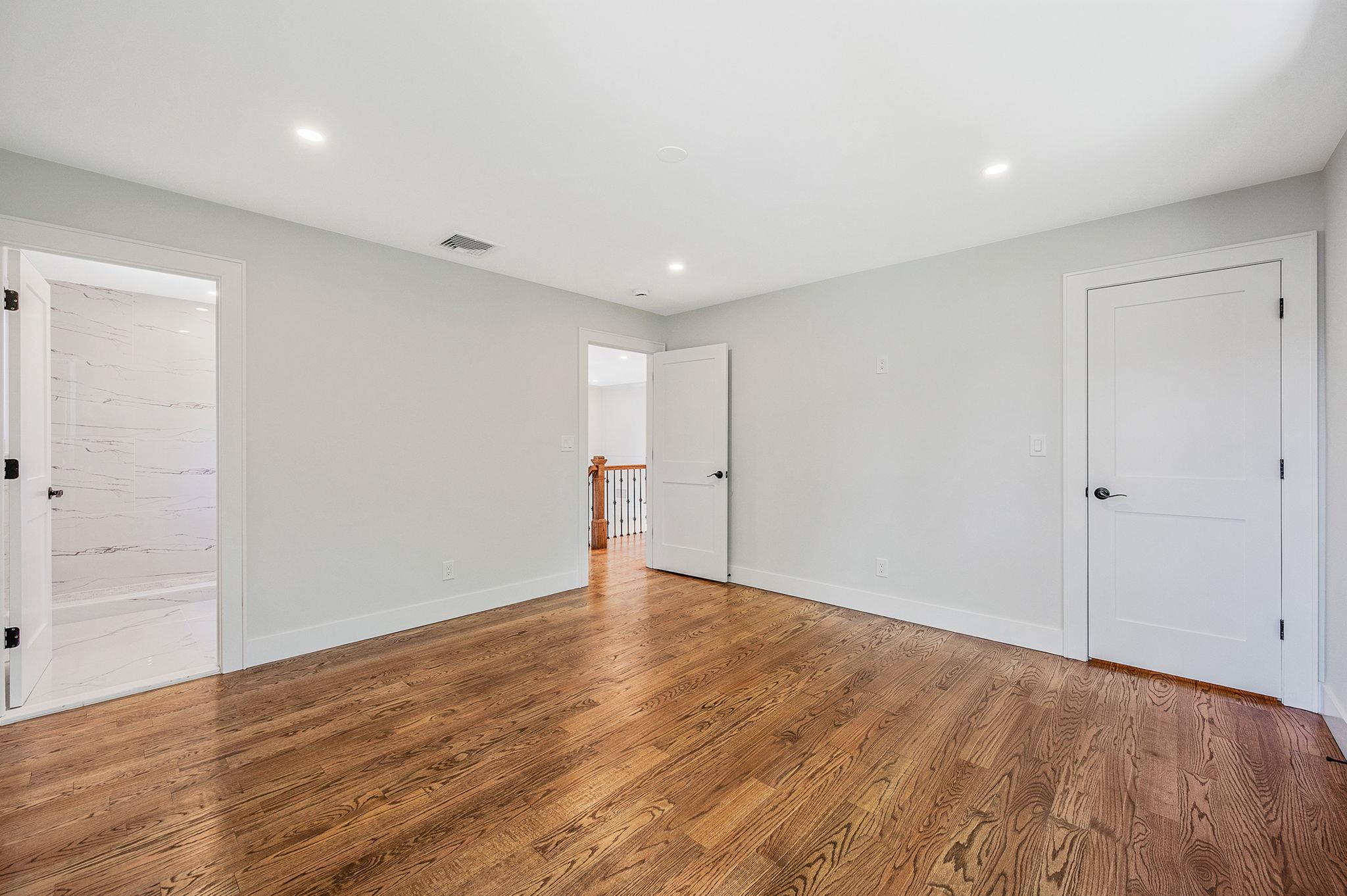 Single Family Maytime  Nassau County, NY 11753, MLS-850024-21