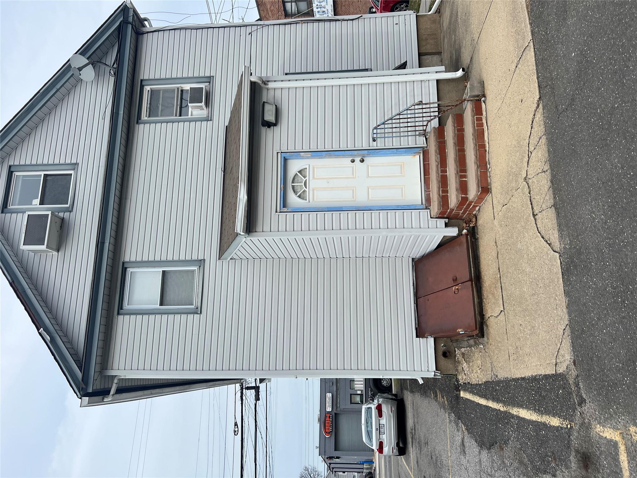 Single Family Jericho Turnpike  Nassau County, NY 11040, MLS-850026-2