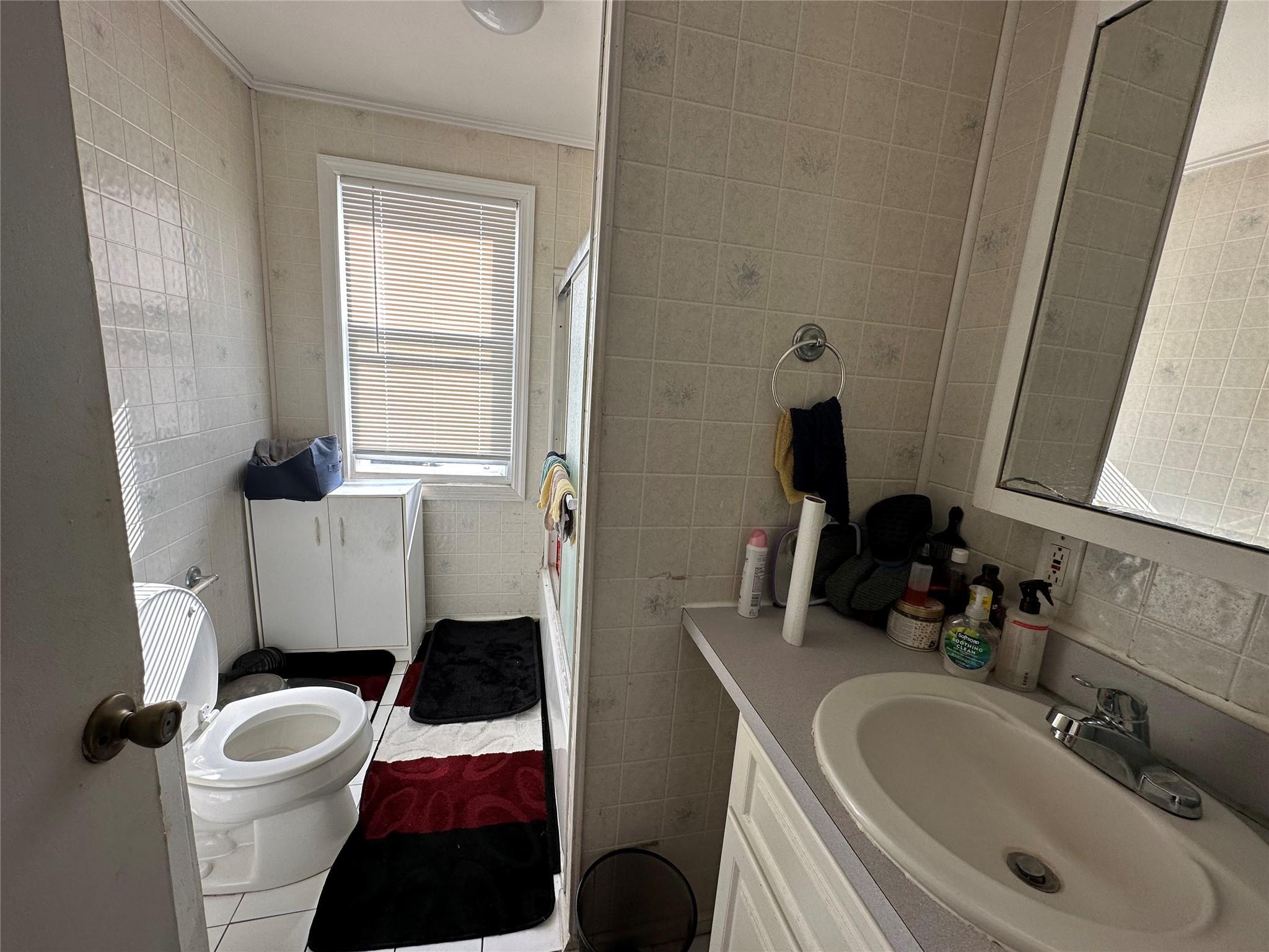Single Family Jericho Turnpike  Nassau County, NY 11040, MLS-850026-8