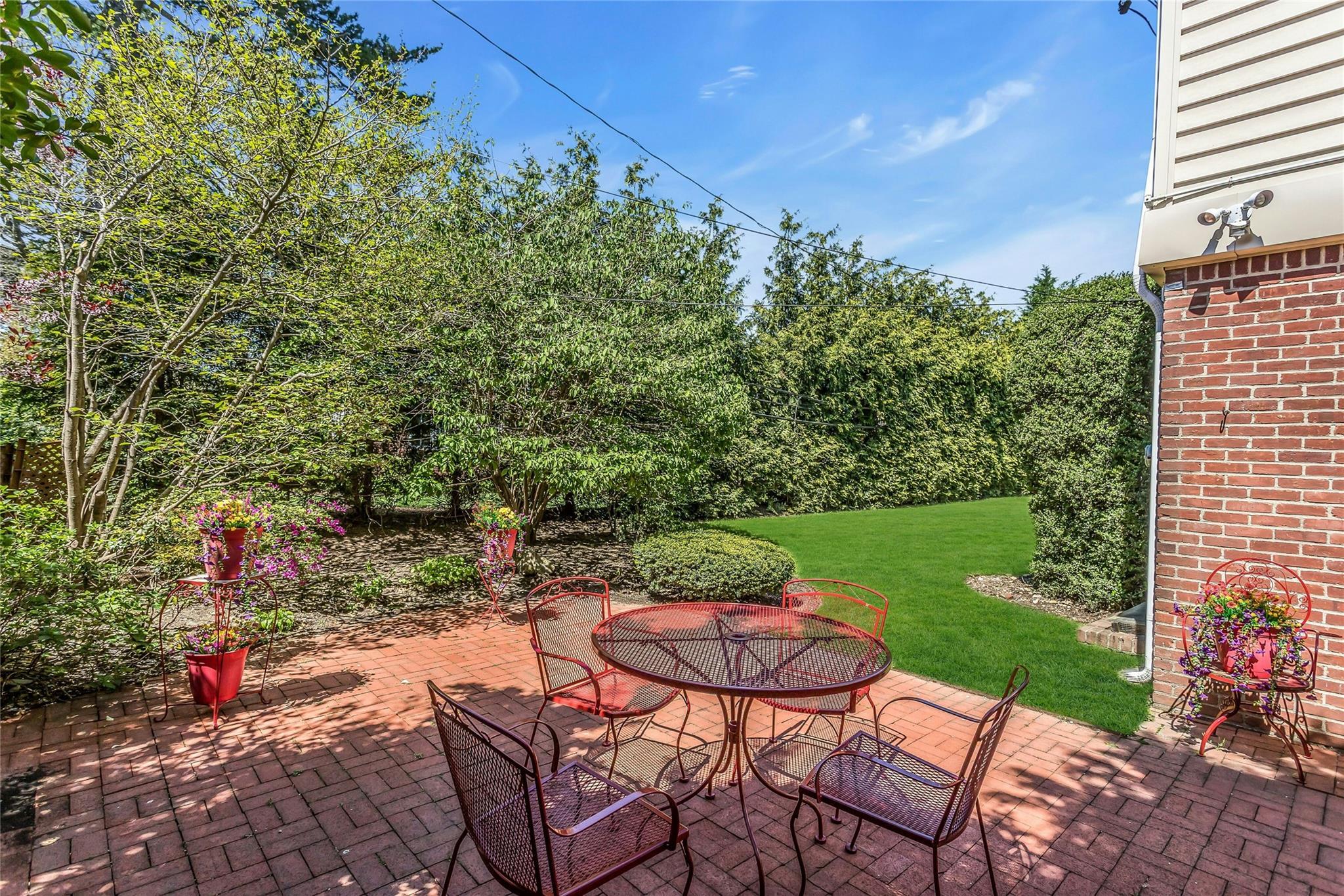 Single Family Titus  Nassau County, NY 11596, MLS-850042-35